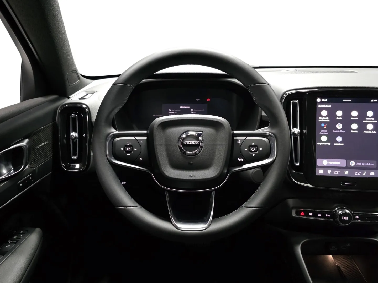 Autokuva 10 - YYI-179