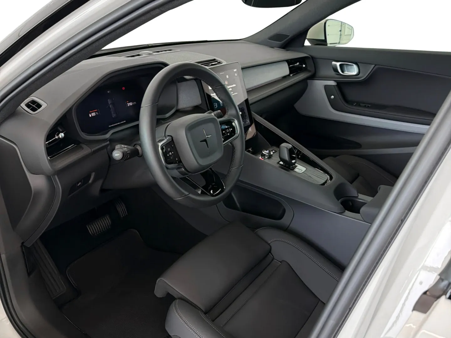 Autokuva 8 - YYI-202