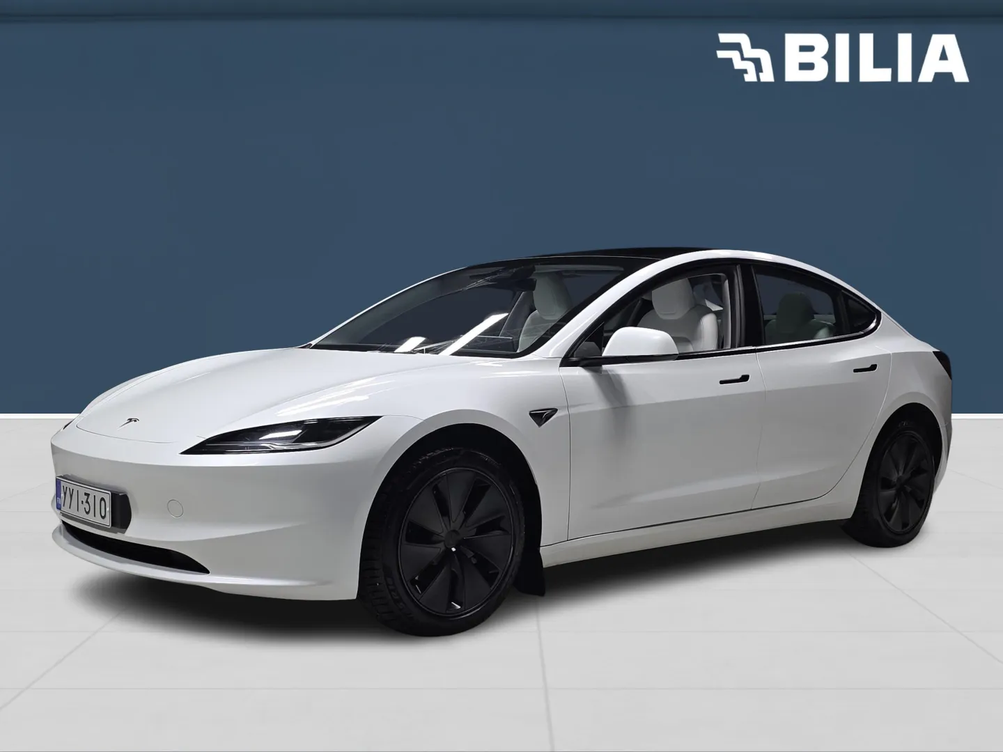 Autokuva 1 - YYI-310