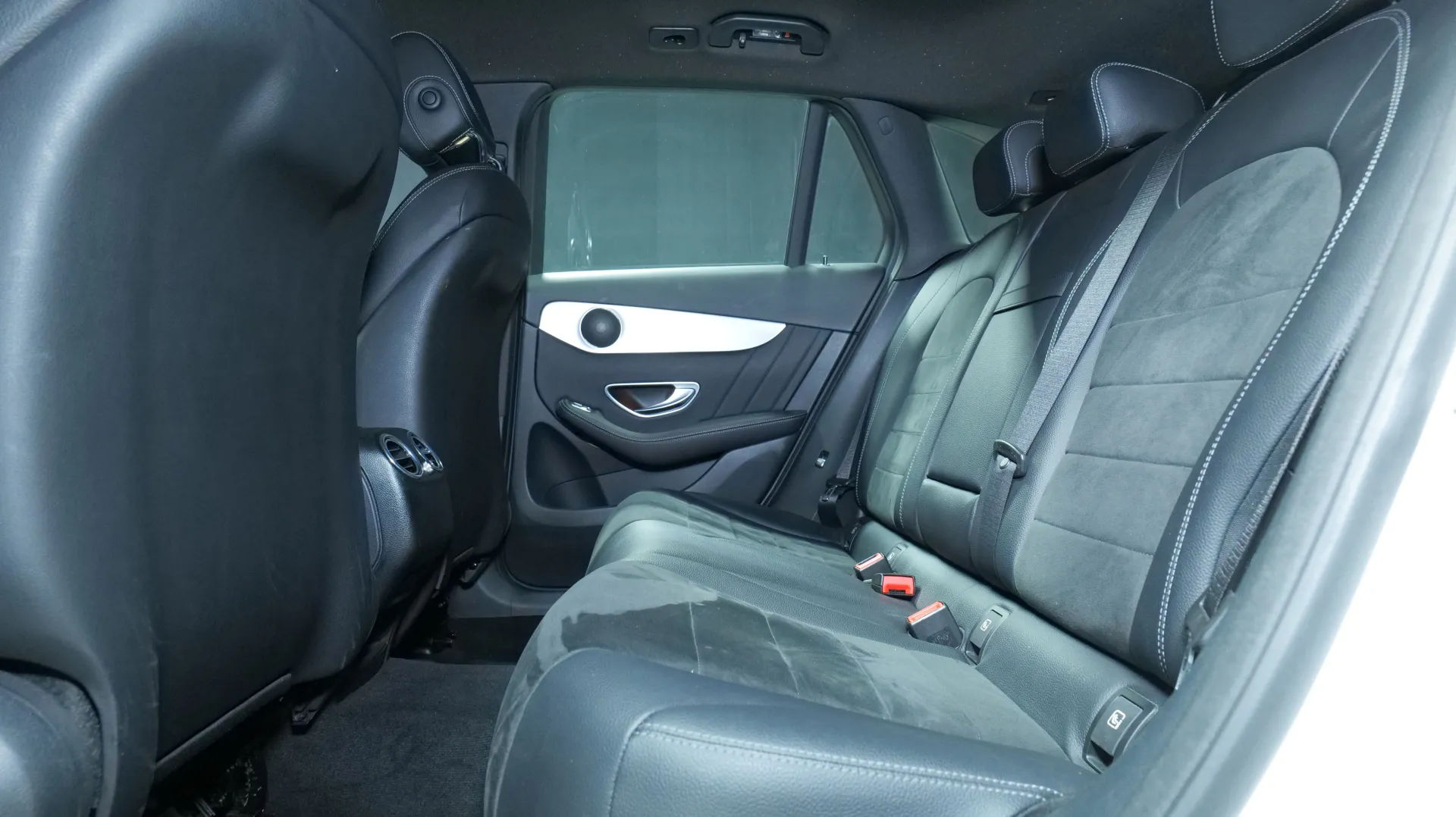 Autokuva 16 - ZKP-991