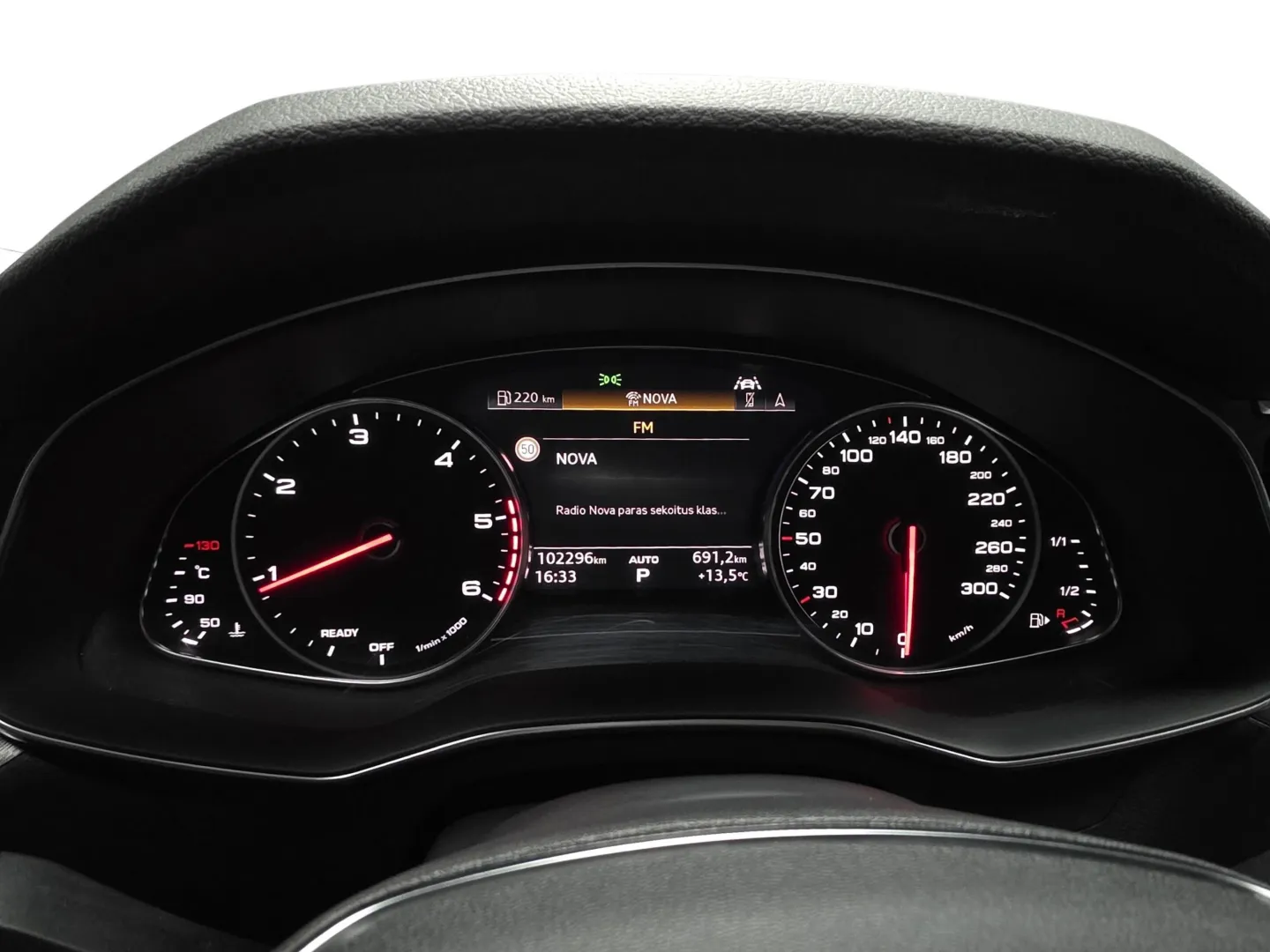 Autokuva 7 - ZMM-906