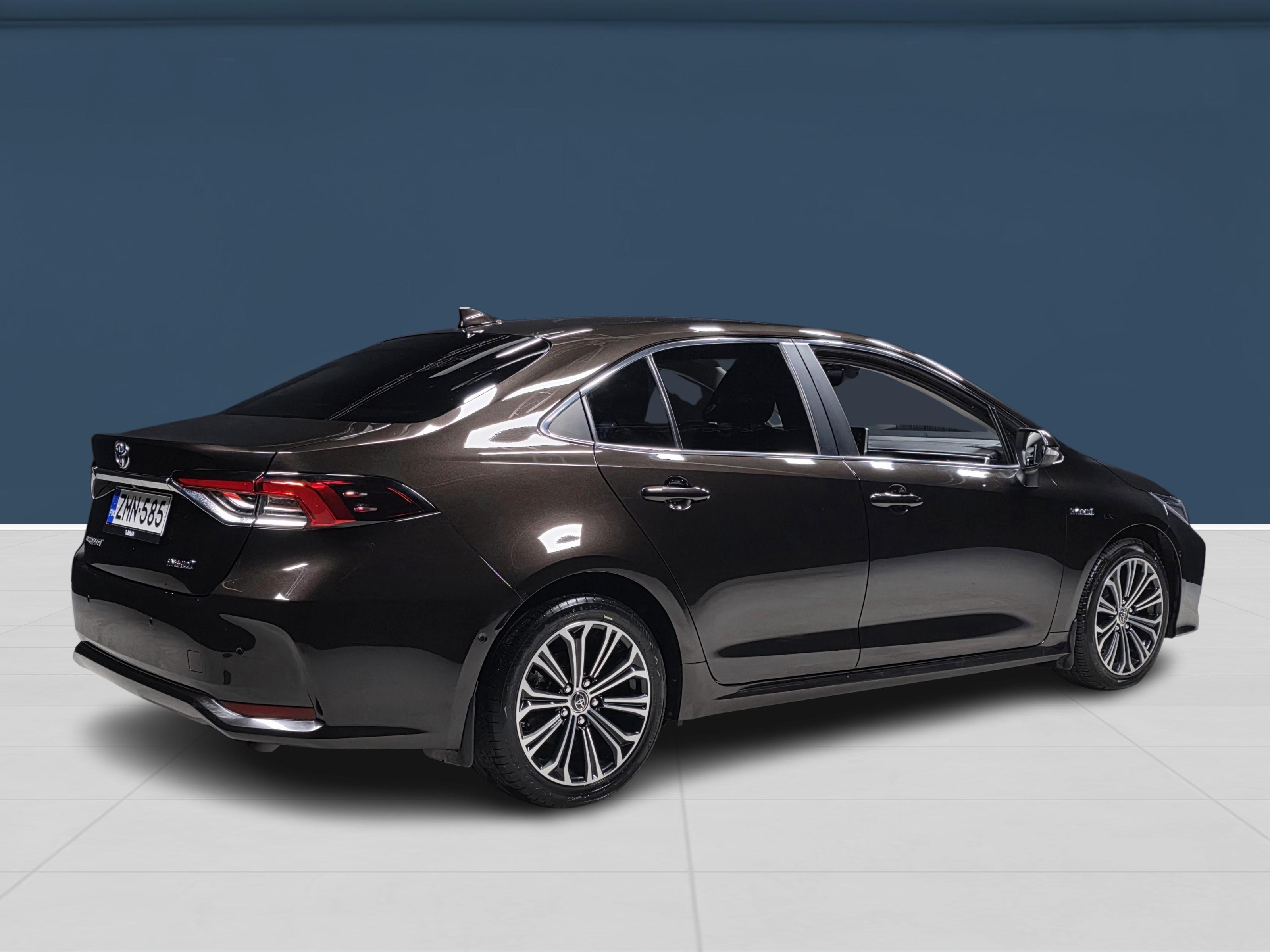 Toyota Corolla Sedan 1,8 Hybrid Style 2019, kuva 4/16