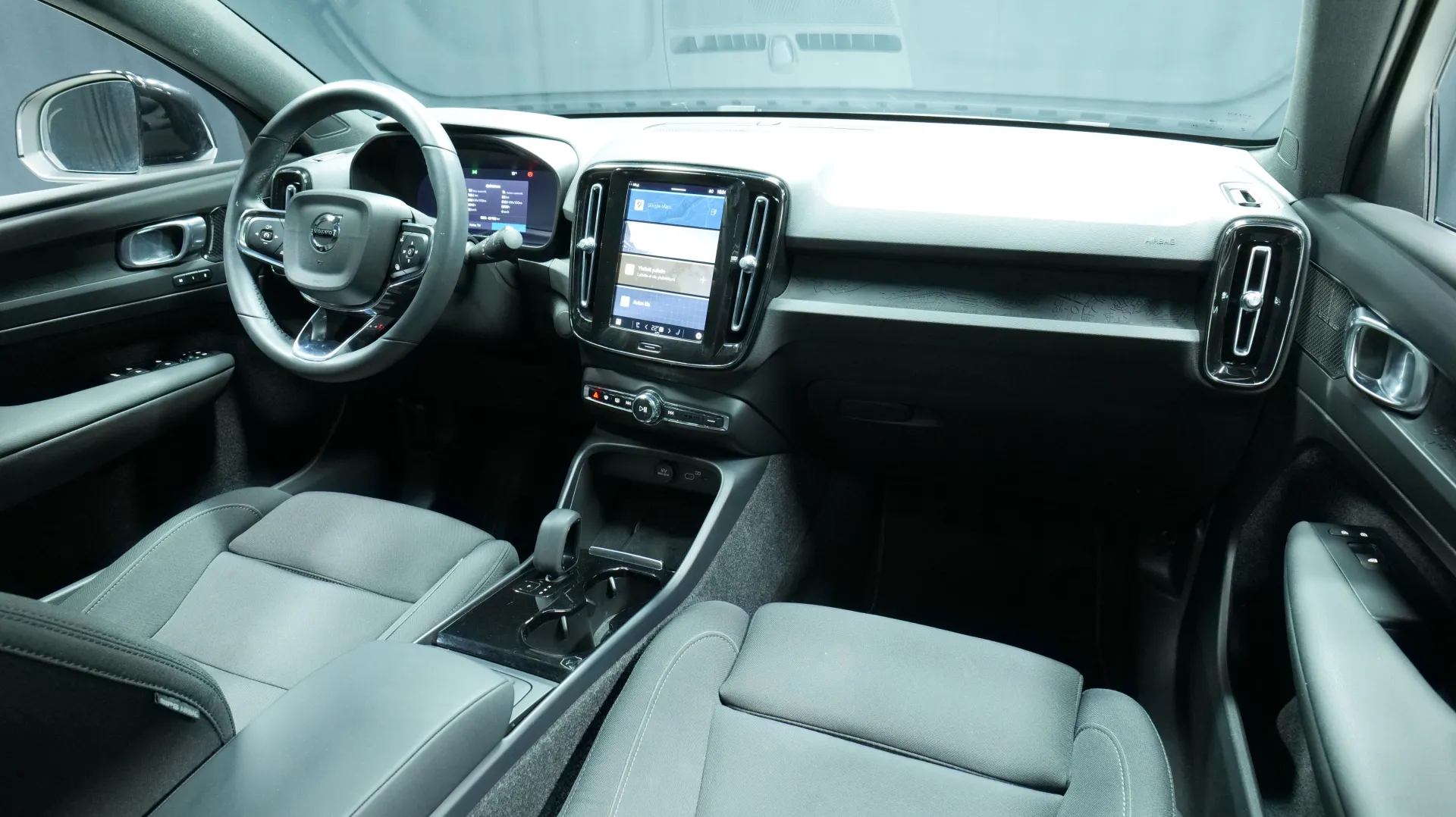 Autokuva 19 - ZNJ-775