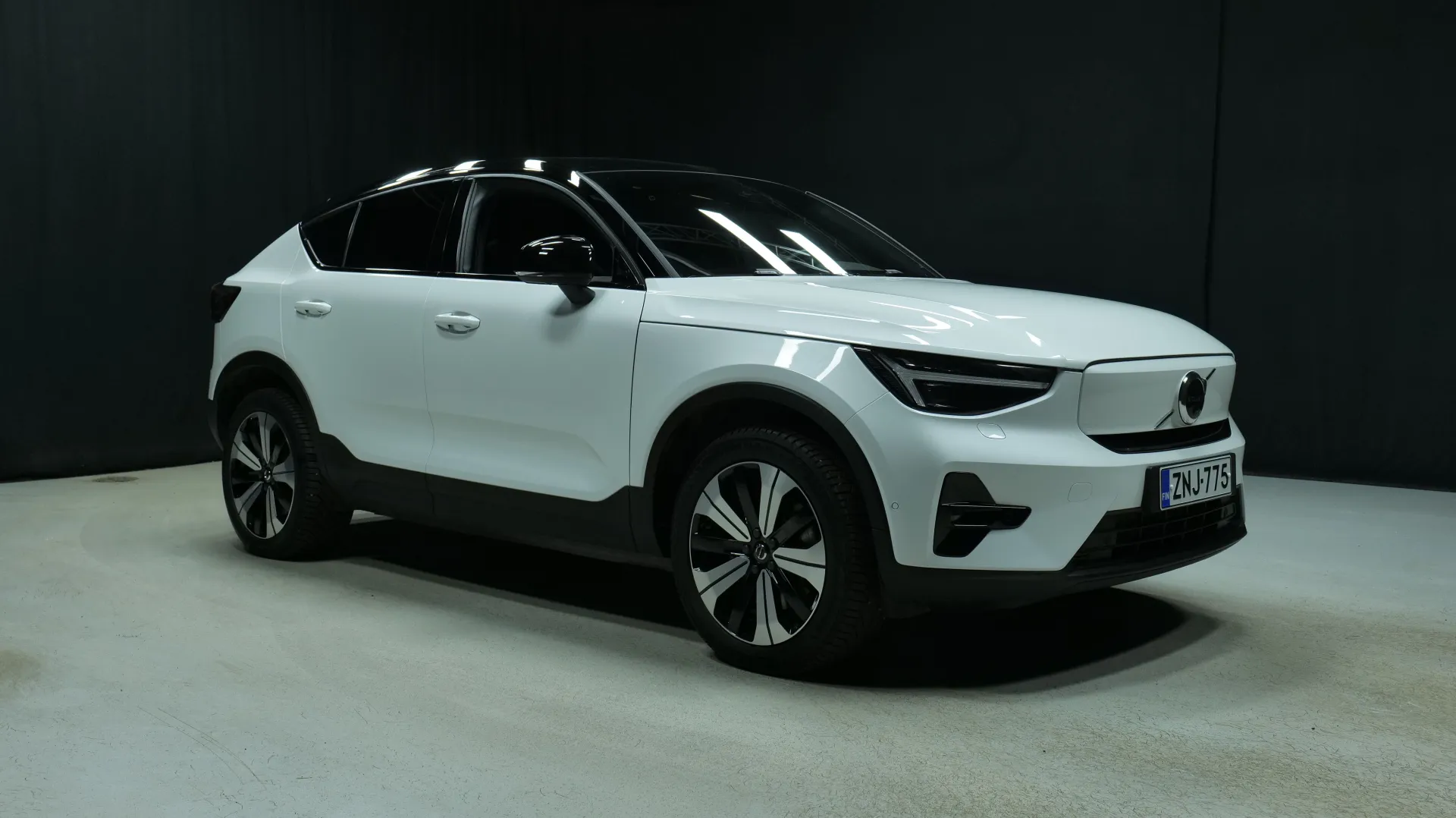 Autokuva 5 - ZNJ-775