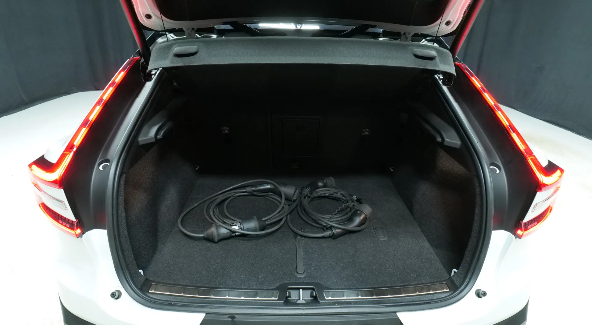 Autokuva 17 - ZNJ-775