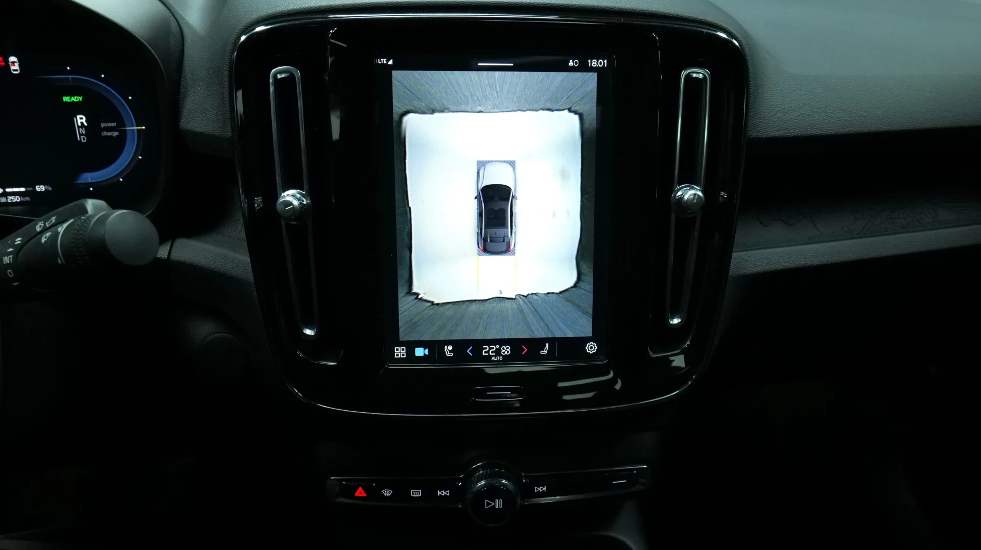 Autokuva 7 - ZNJ-775