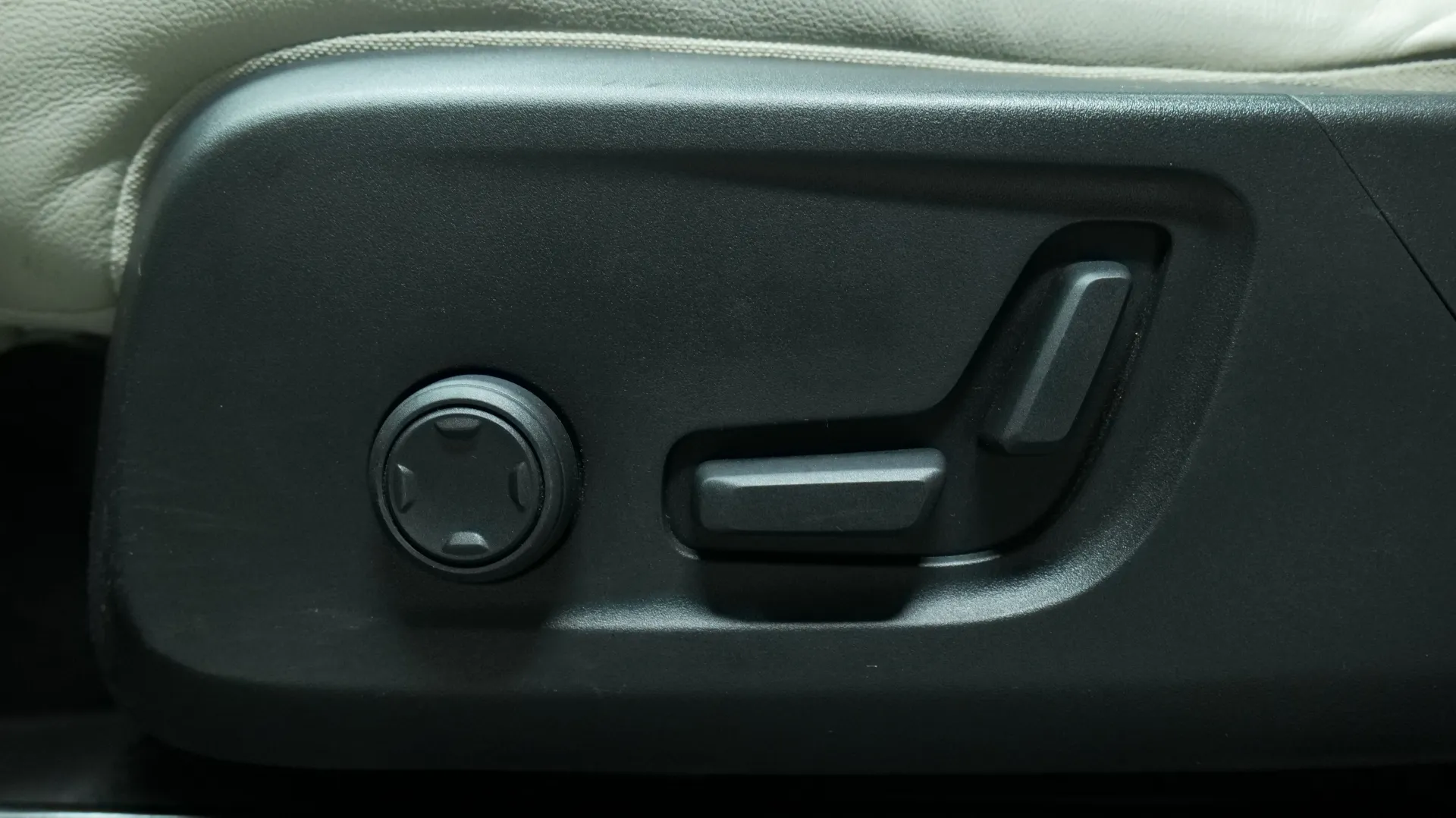 Autokuva 11 - ZNK-272