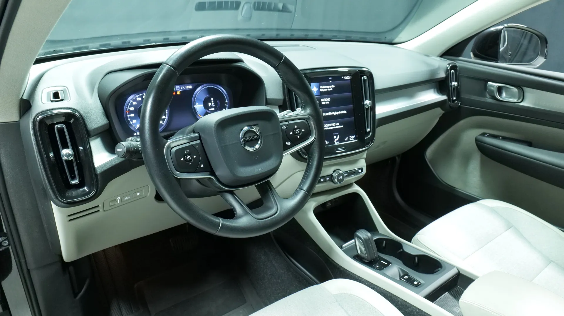 Autokuva 13 - ZNL-554