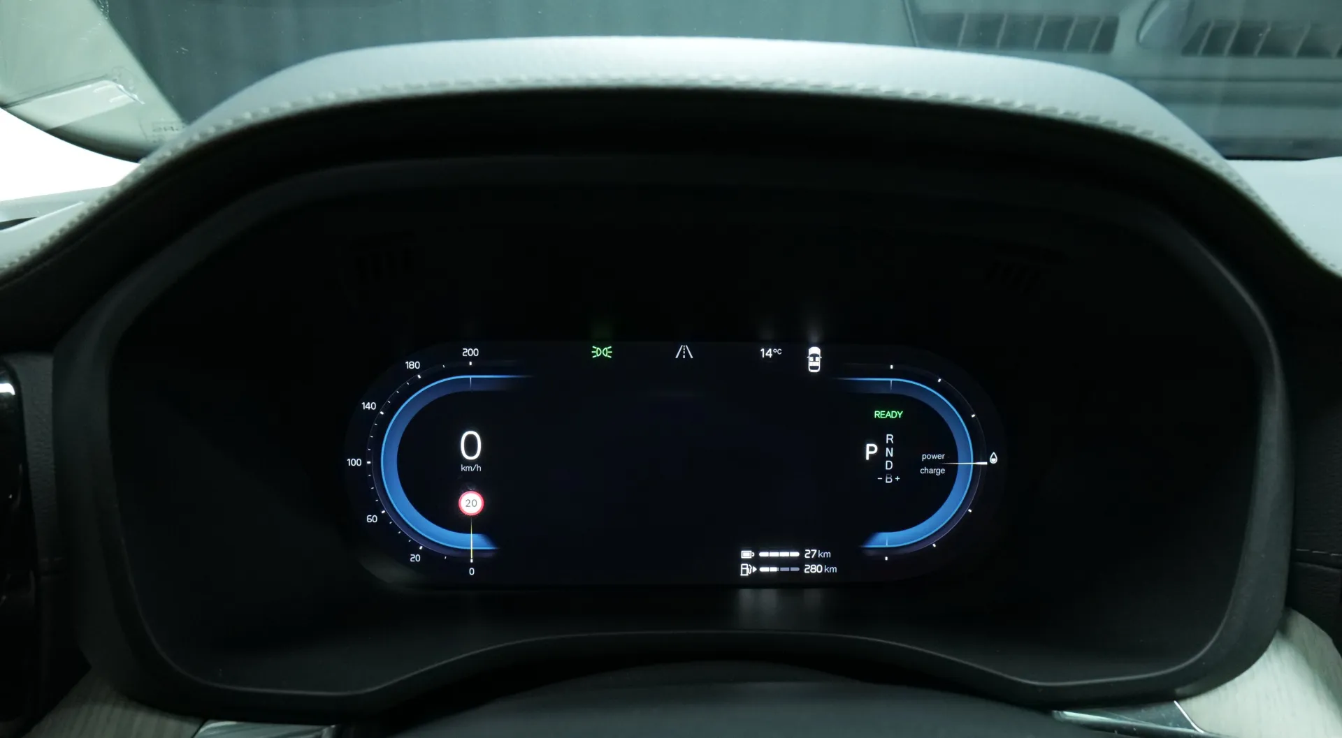 Autokuva 6 - ZNP-181