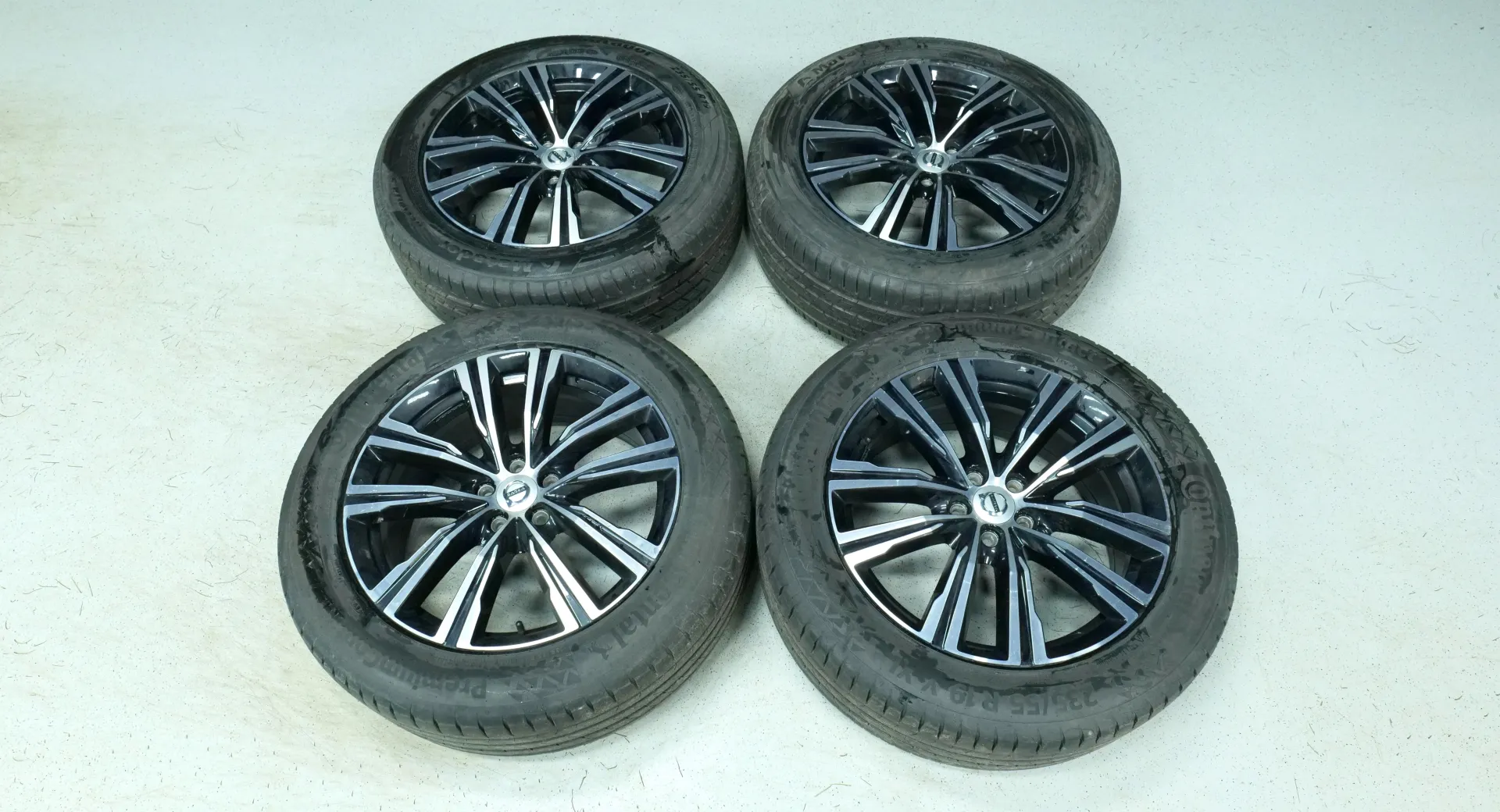 Autokuva 19 - ZNP-181