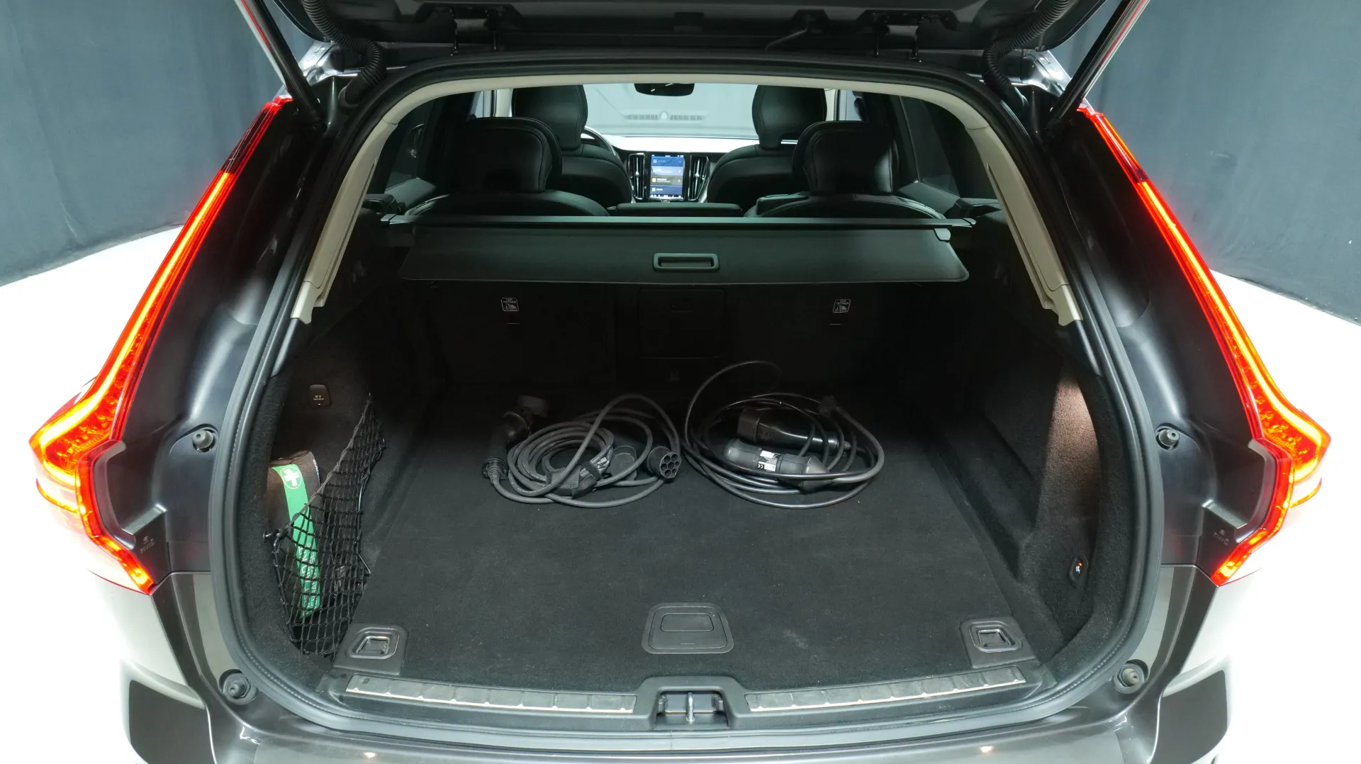 Autokuva 16 - ZNP-181