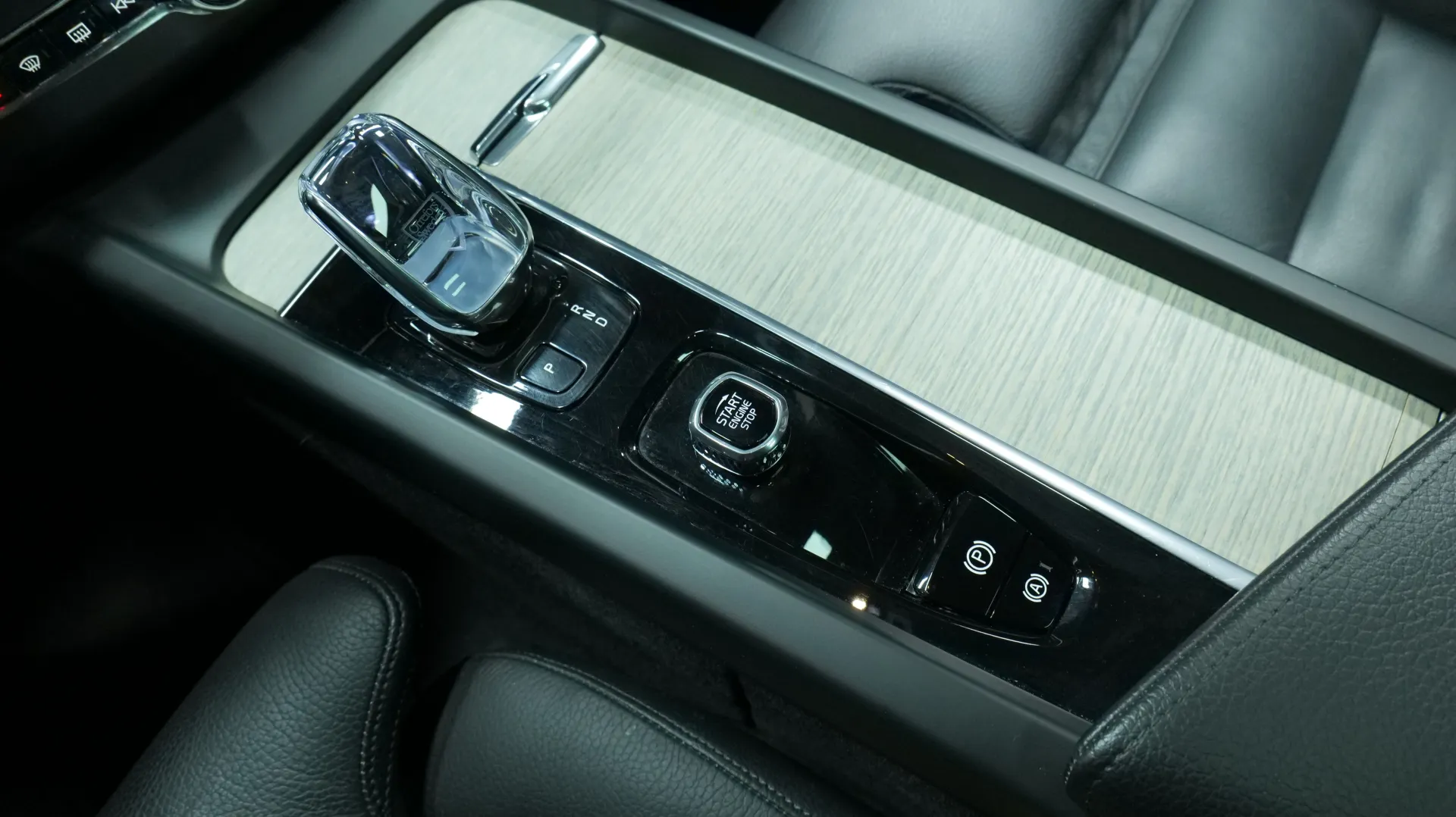 Autokuva 9 - ZNP-181