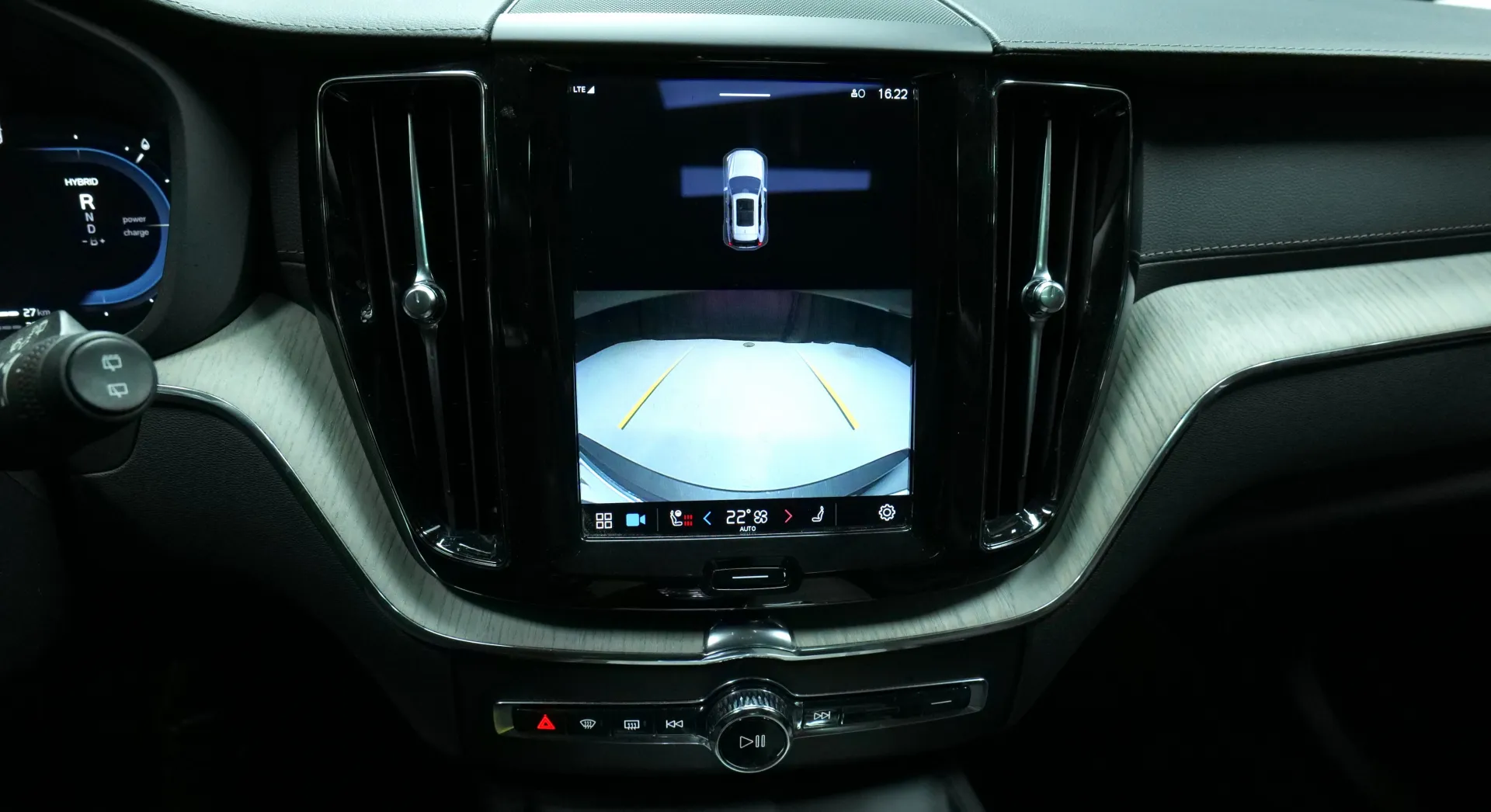 Autokuva 7 - ZNP-181