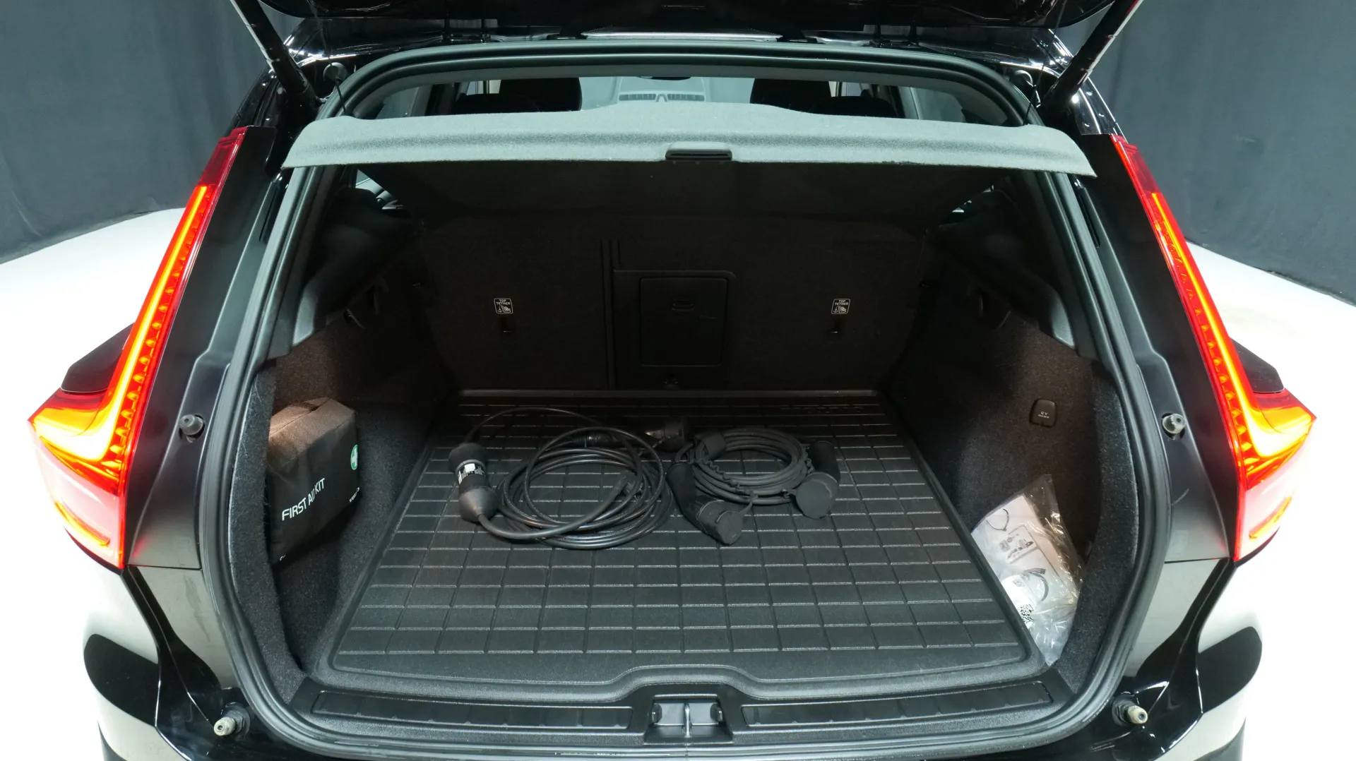 Autokuva 17 - ZNT-911