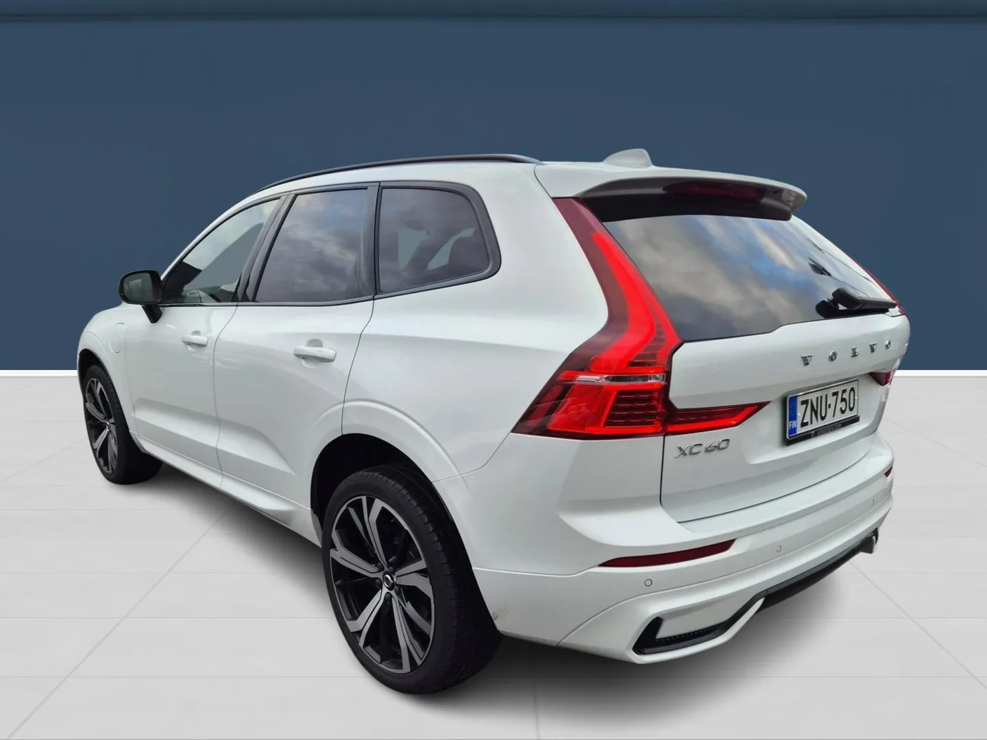 Autokuva 10 - ZNU-750