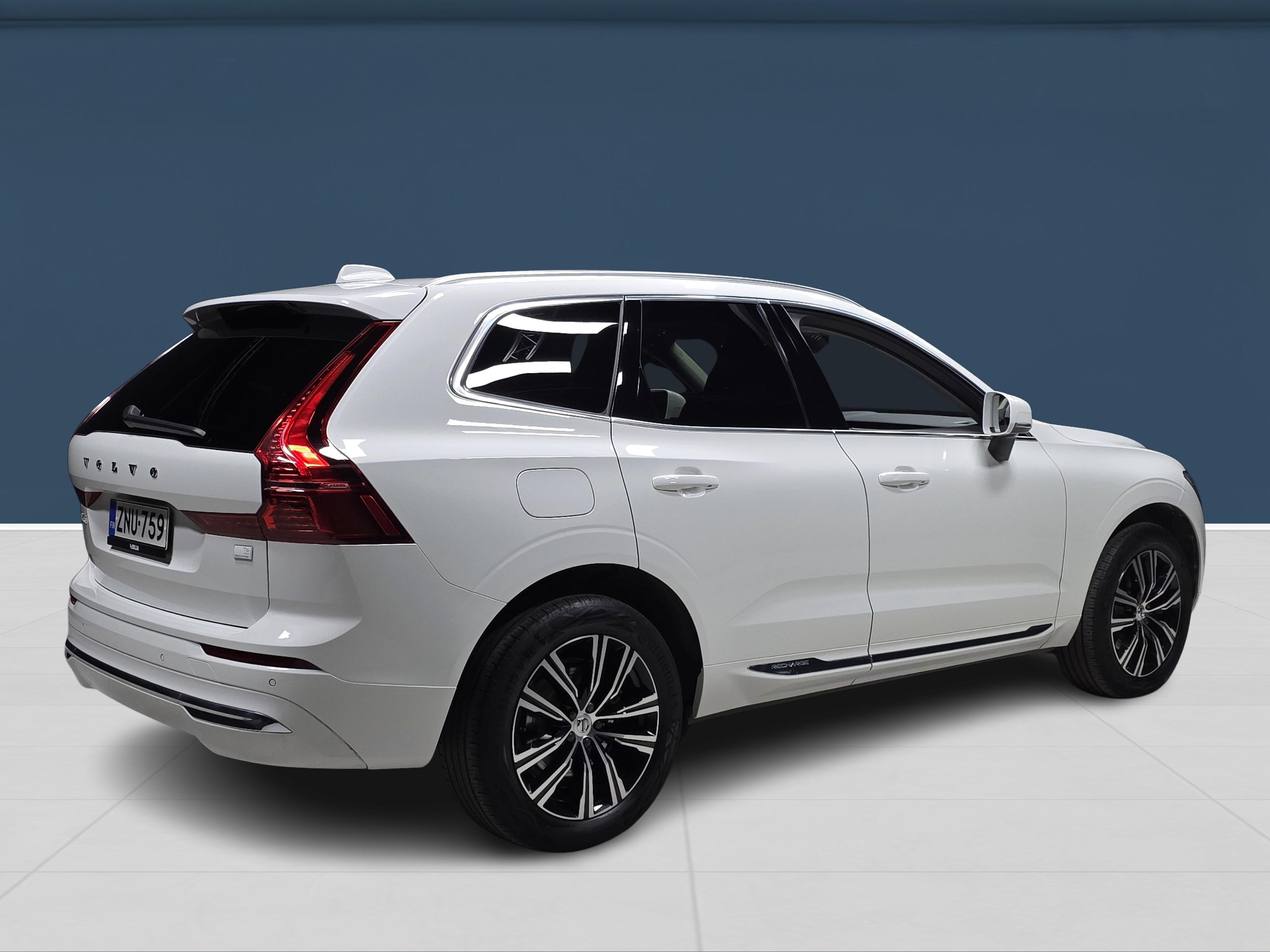 Volvo XC60 2022, kuva 4/17