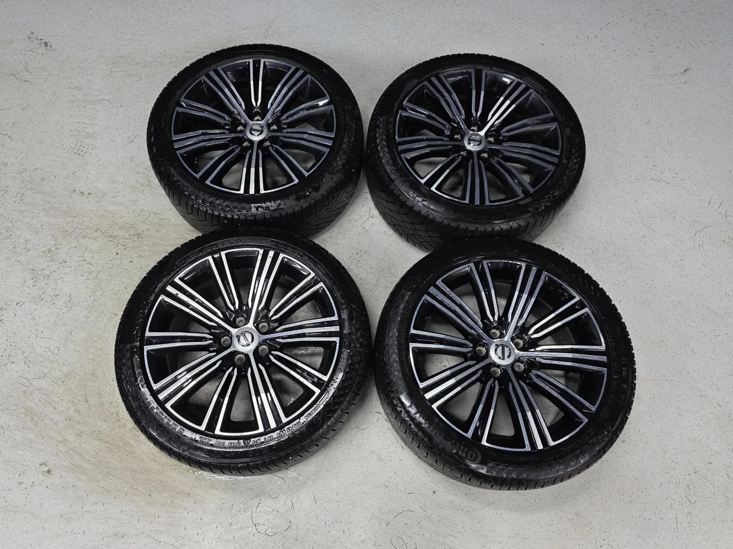 Autokuva 12 - ZNU-861