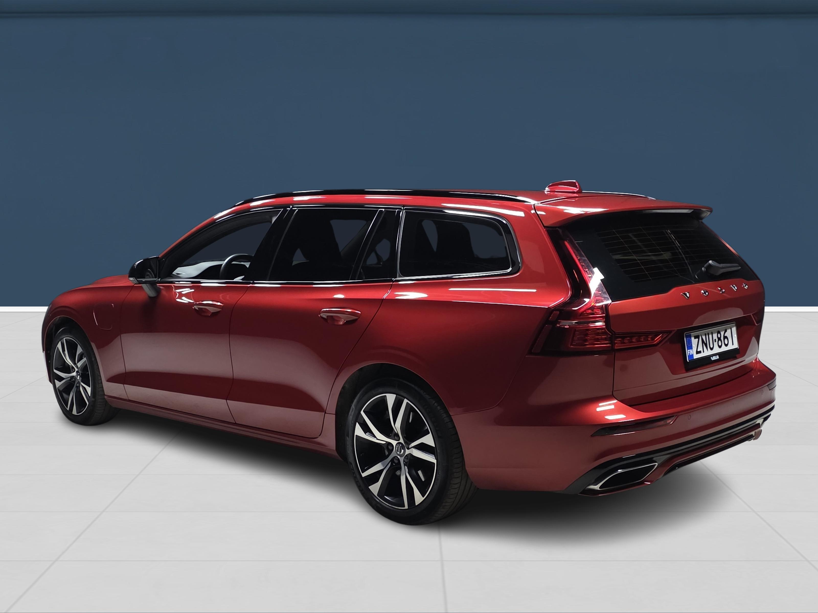 Volvo V60 2022, kuva 6/18