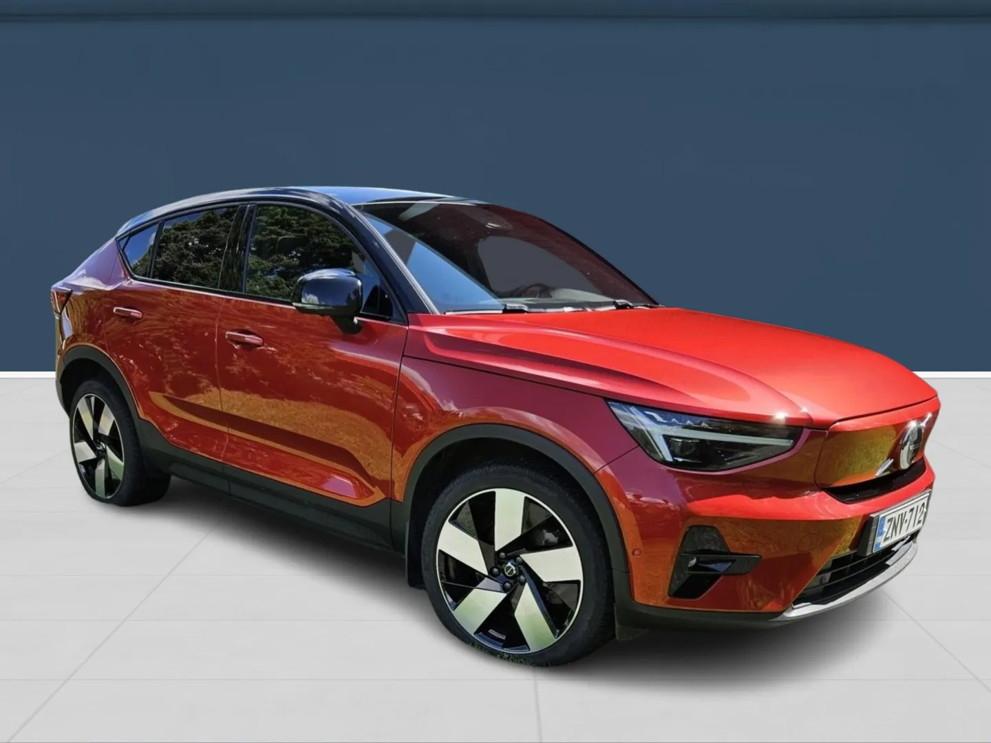 Autokuva 2 - ZNV-712