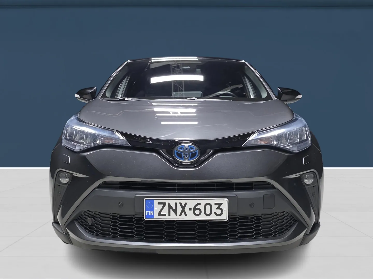 Autokuva 2 - ZNX-603