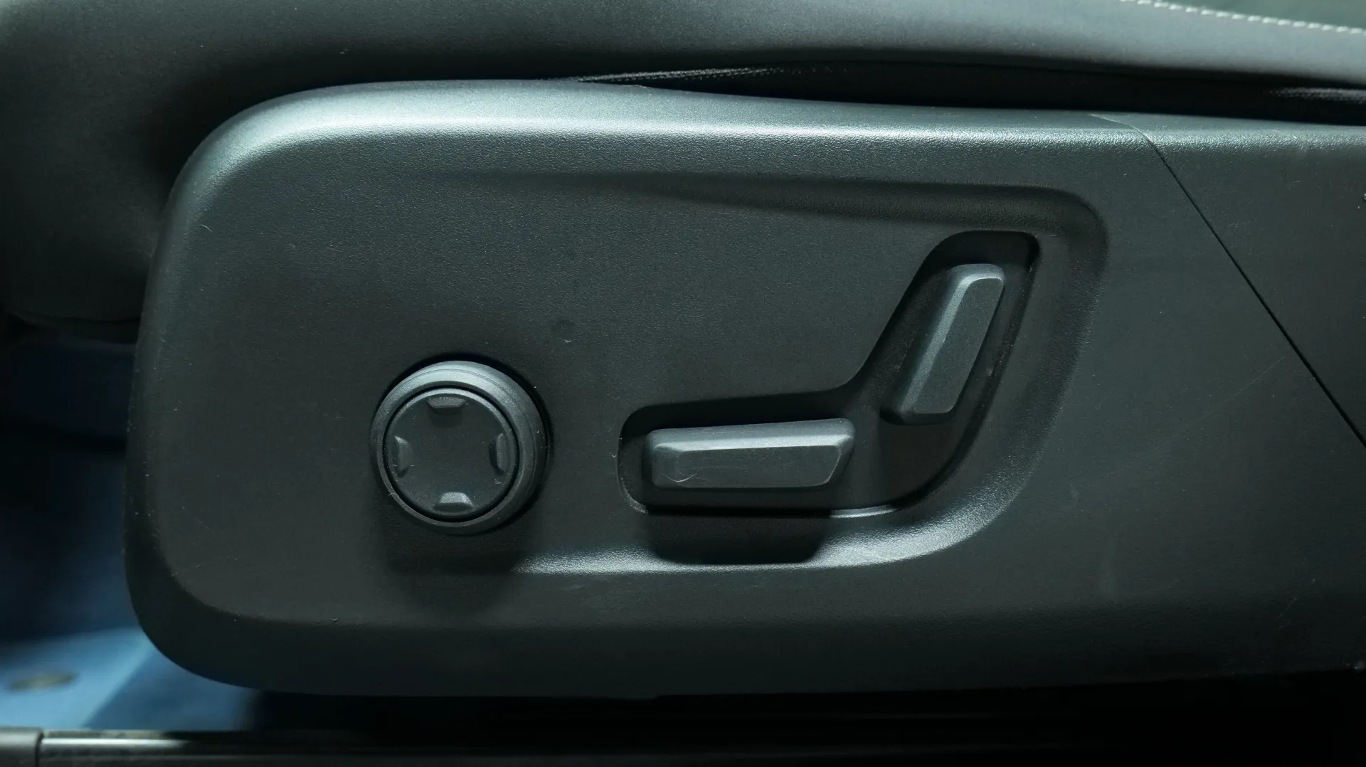 Autokuva 11 - ZOB-774