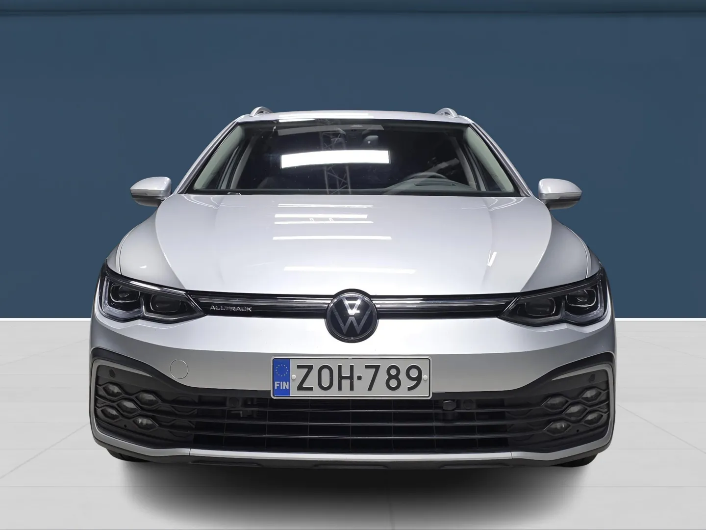 Autokuva 2 - ZOH-789