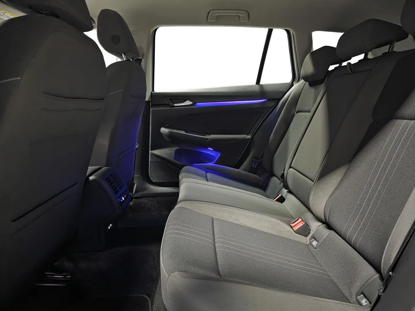 Autokuva 9 - ZOH-789