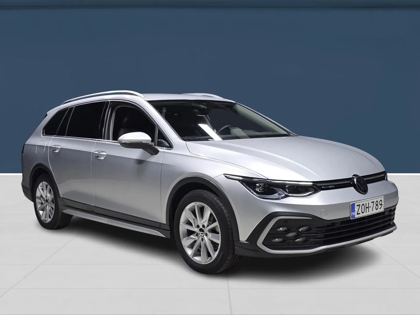 Autokuva 3 - ZOH-789