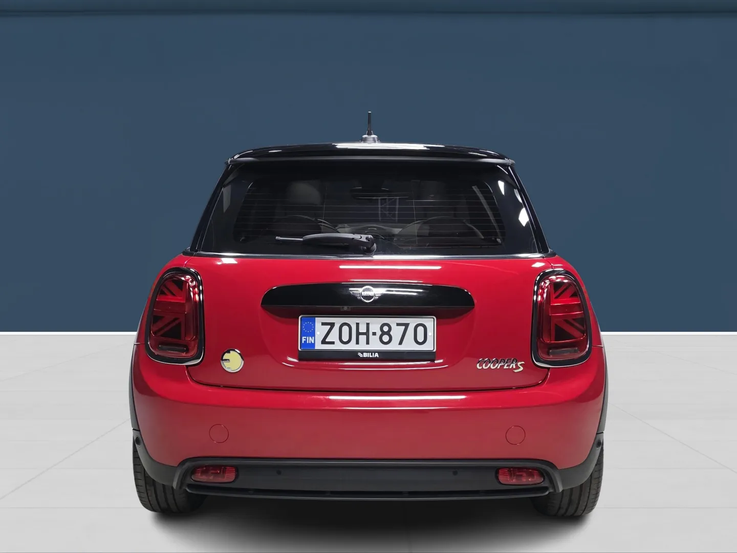 Autokuva 5 - ZOH-870