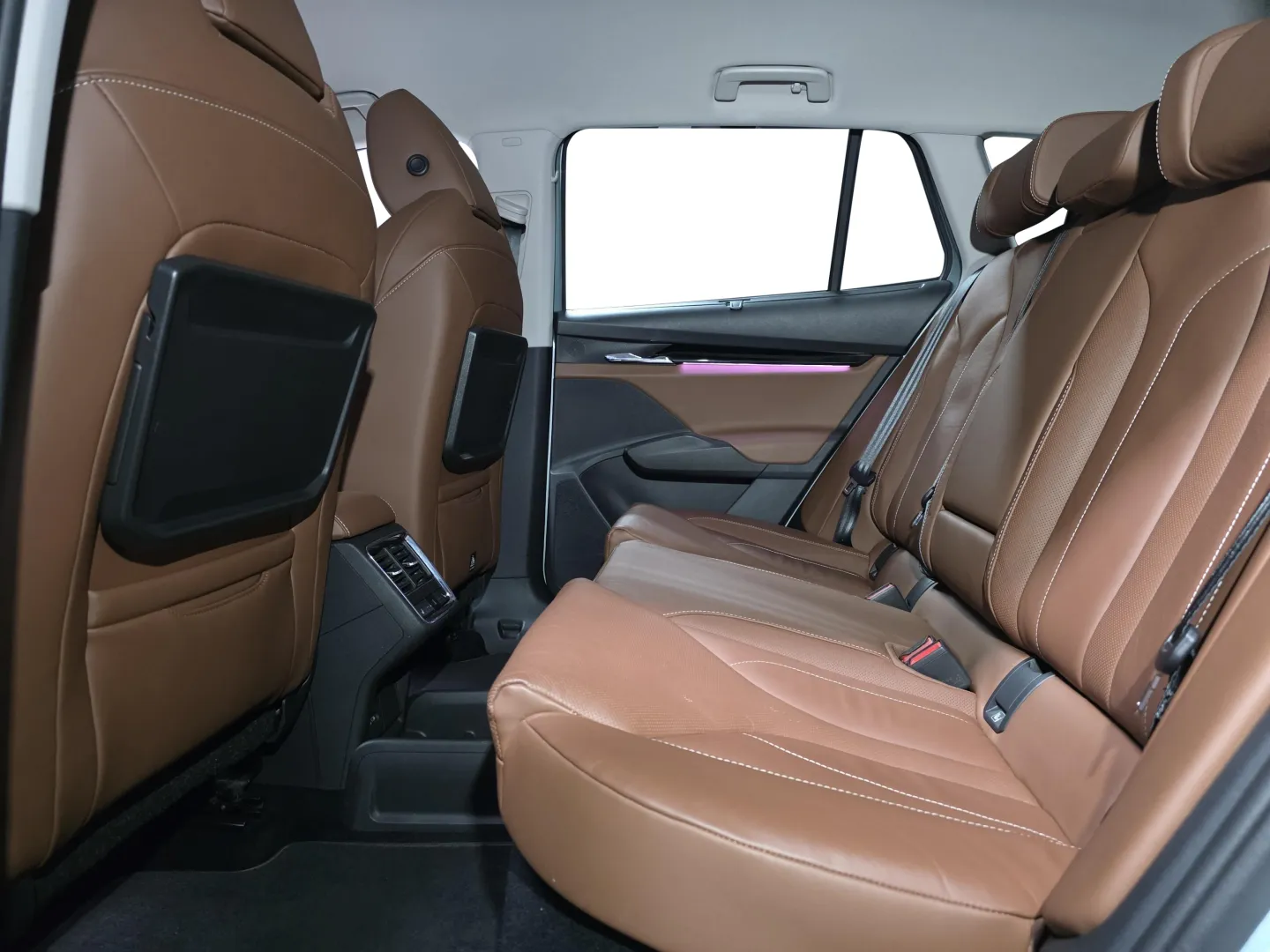 Autokuva 9 - ZOK-103