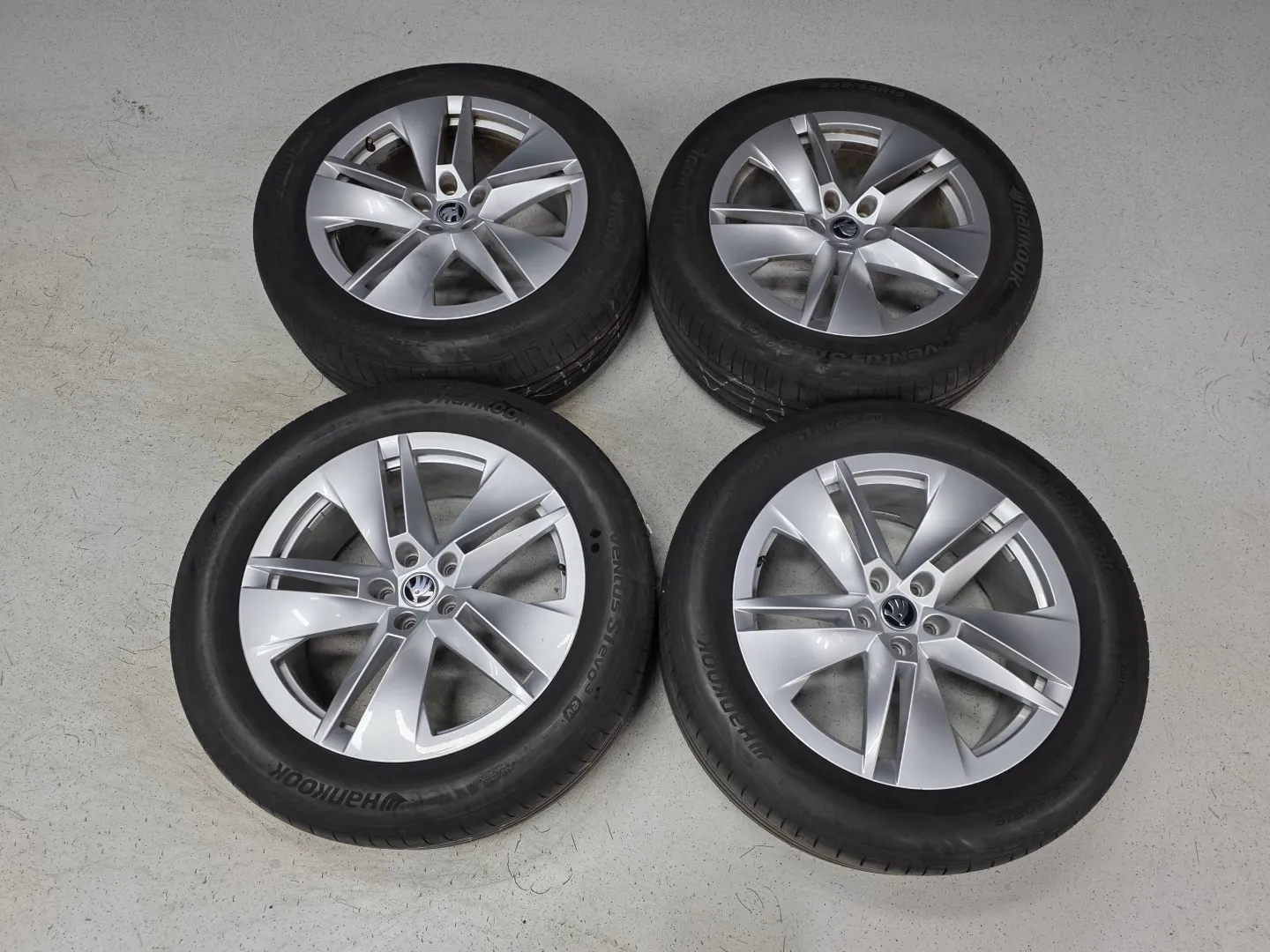 Autokuva 12 - ZOK-103