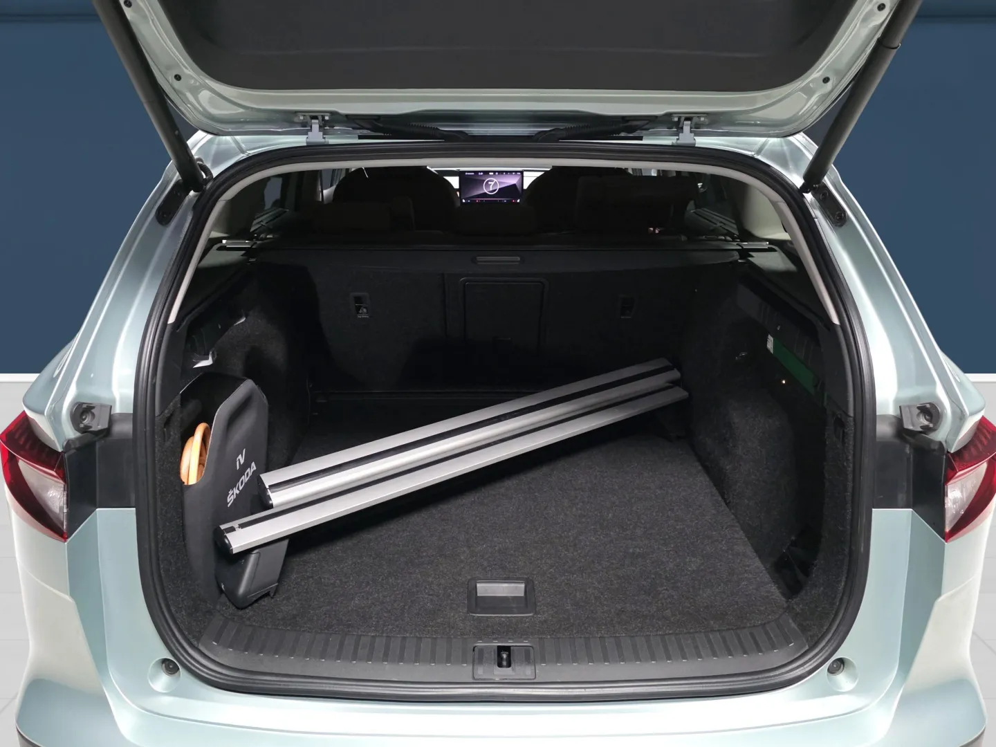 Autokuva 11 - ZOK-103