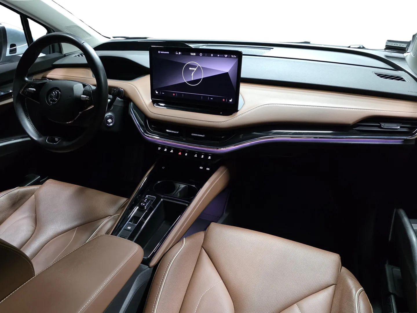 Autokuva 16 - ZOK-103