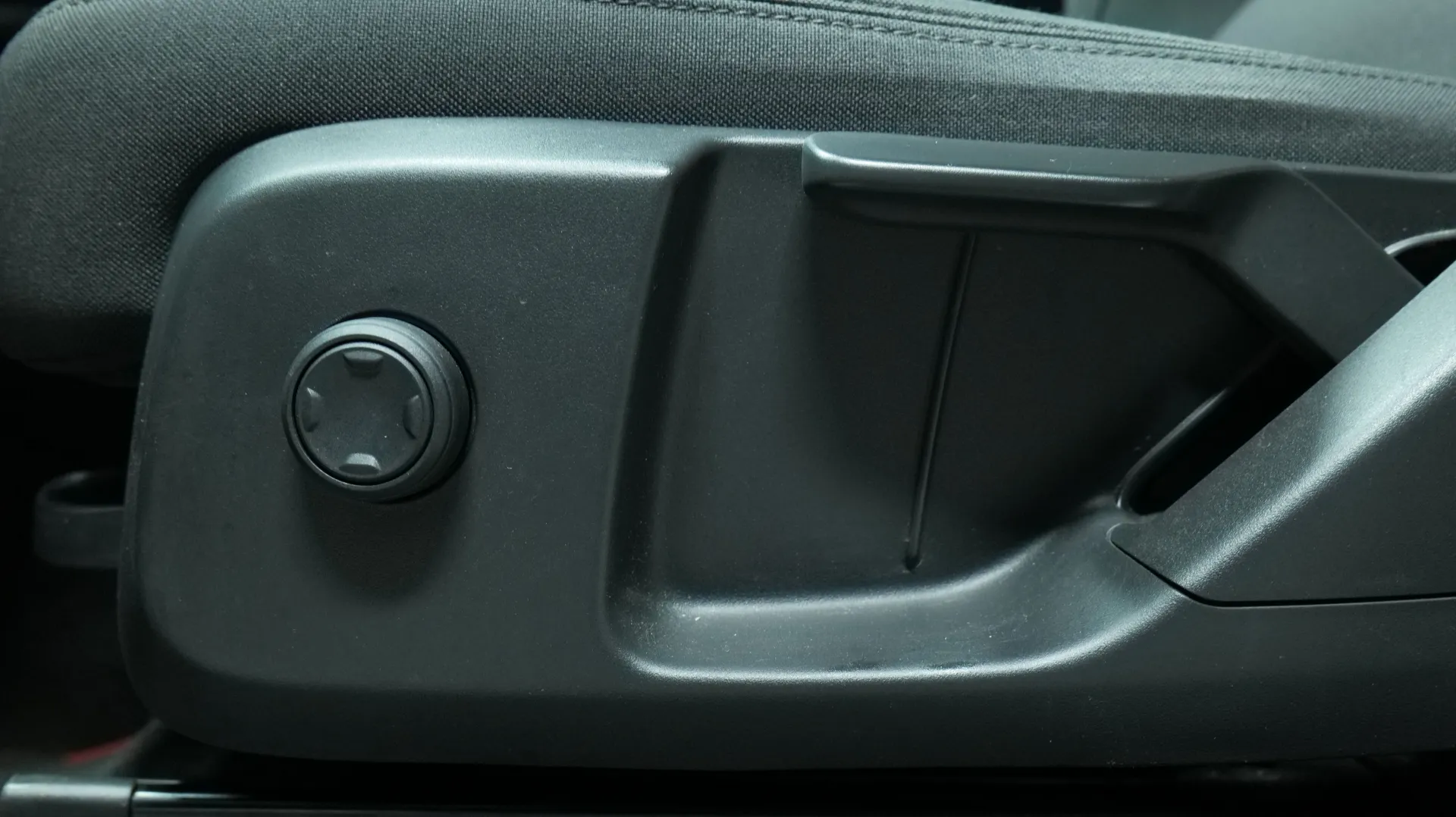 Autokuva 11 - ZON-892