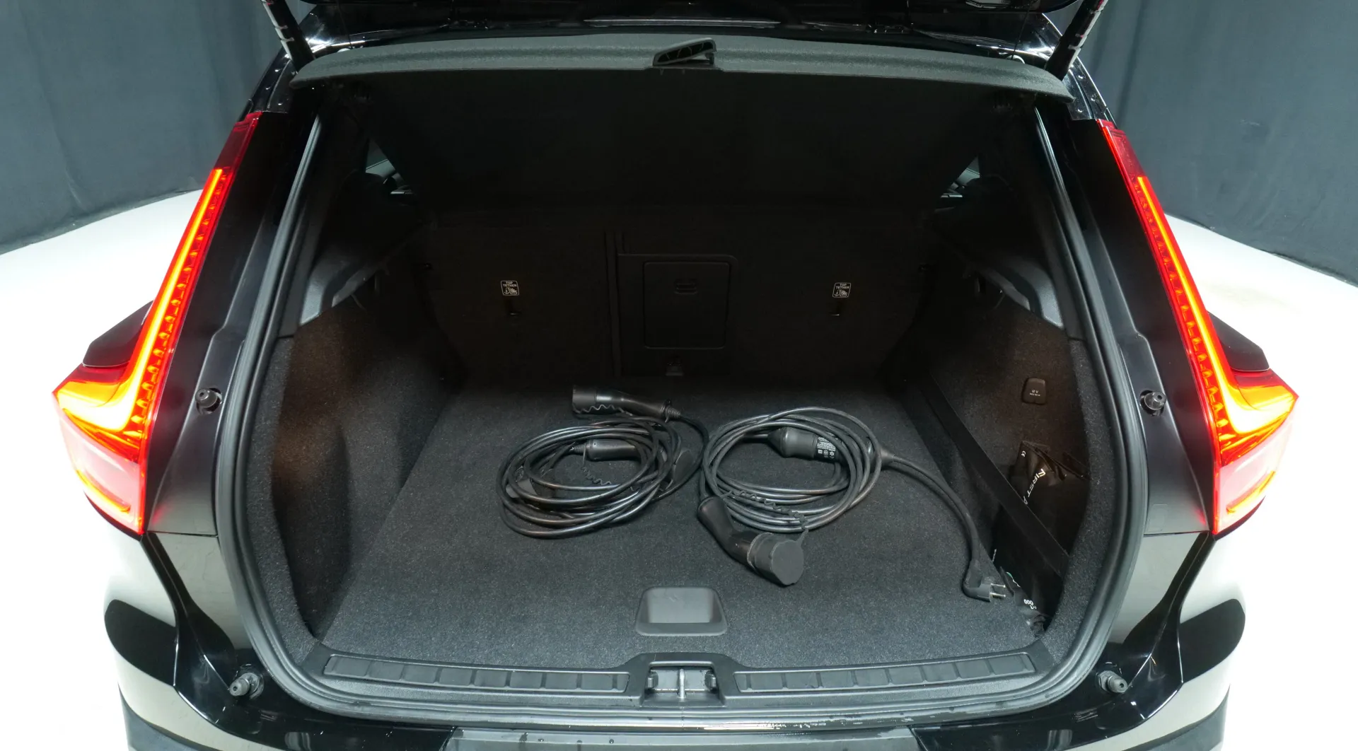 Autokuva 17 - ZON-892