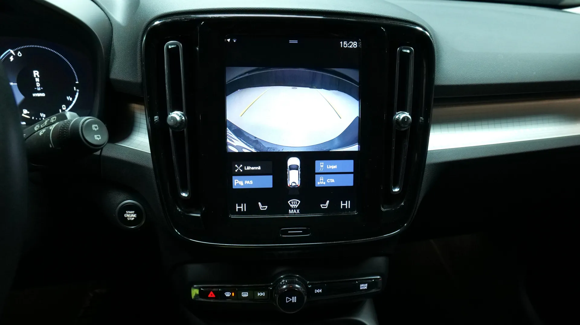 Autokuva 9 - ZON-892