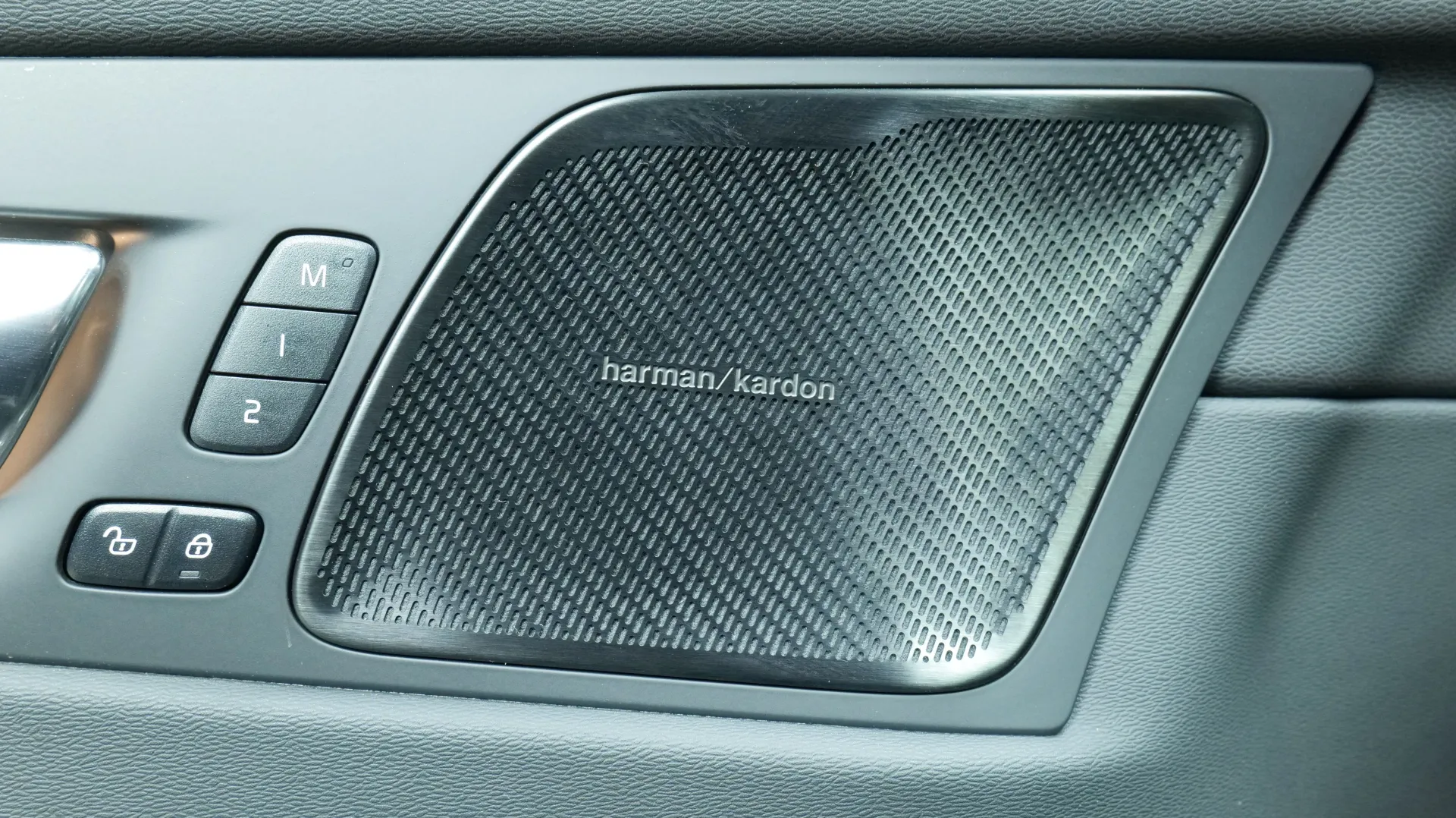 Autokuva 10 - ZOS-478