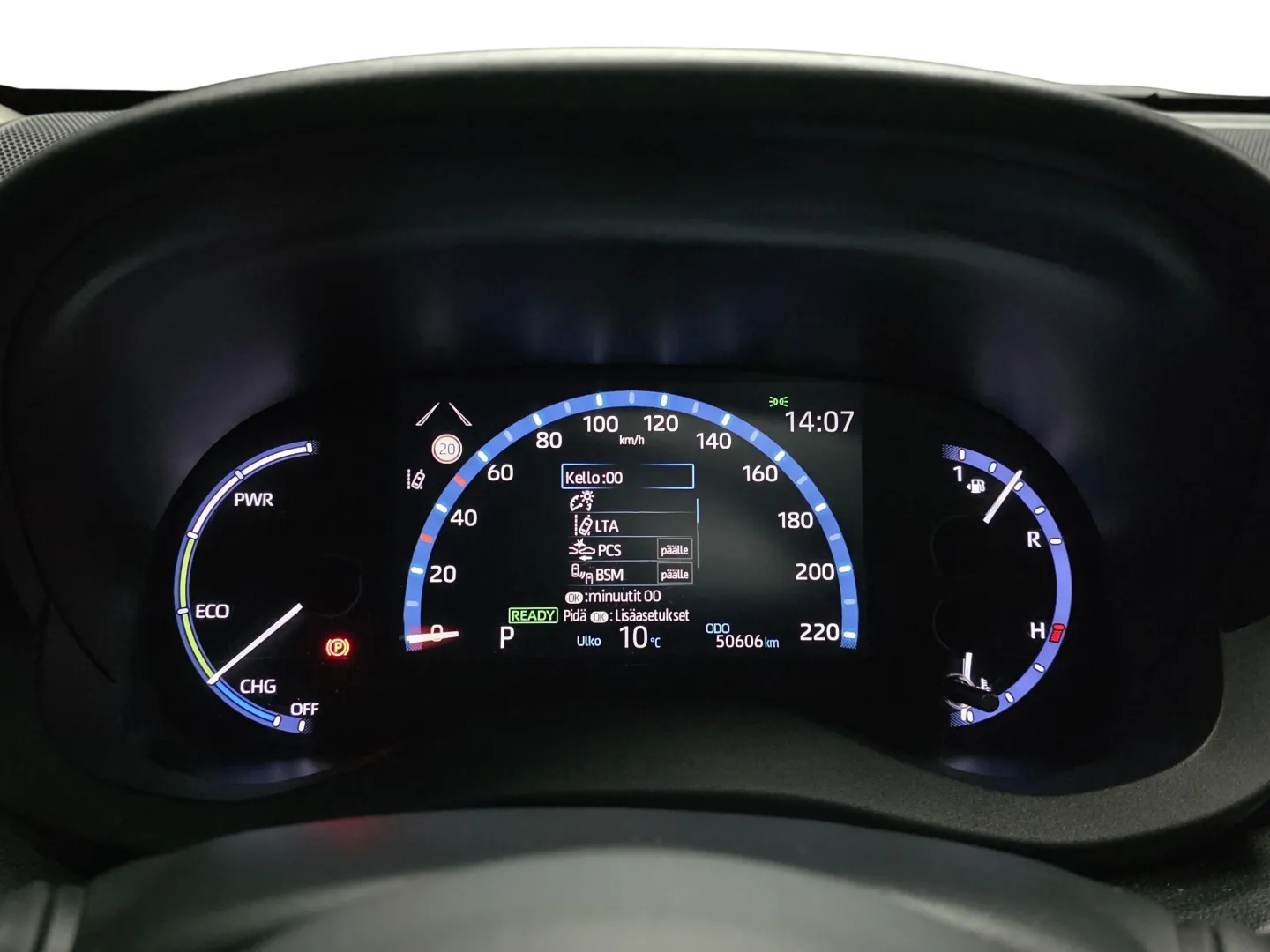 Autokuva 7 - ZOS-670