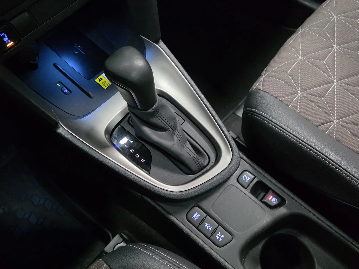 Autokuva 14 - ZOS-670