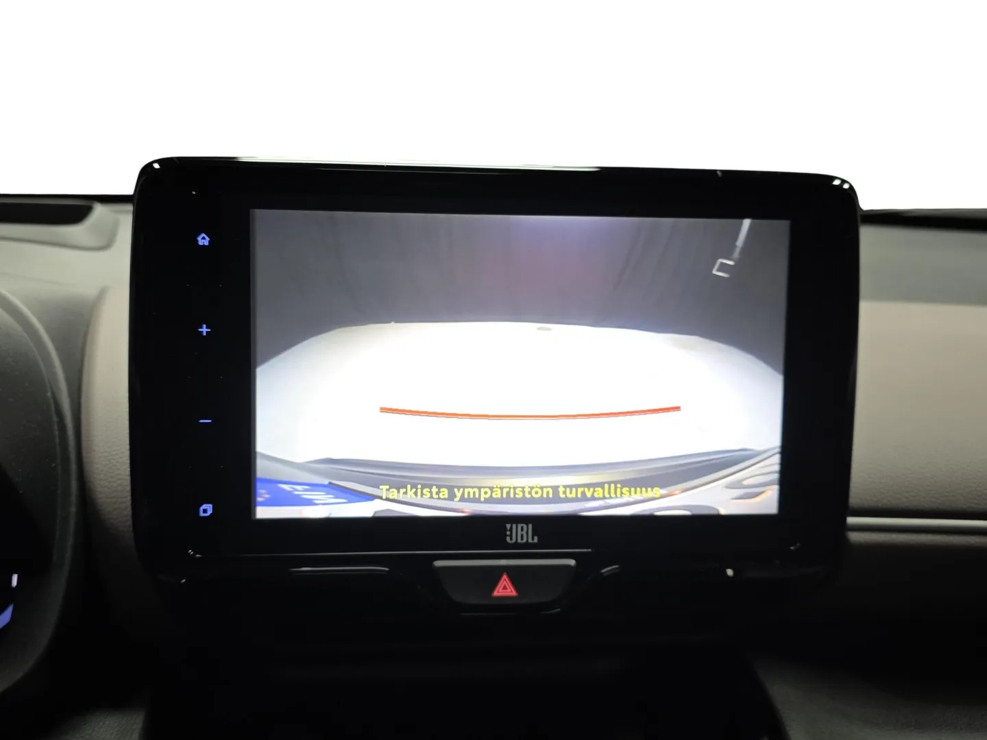 Autokuva 13 - ZOS-670