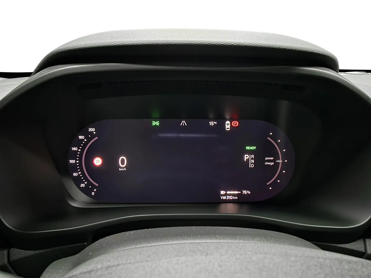 Autokuva 7 - ZOU-596