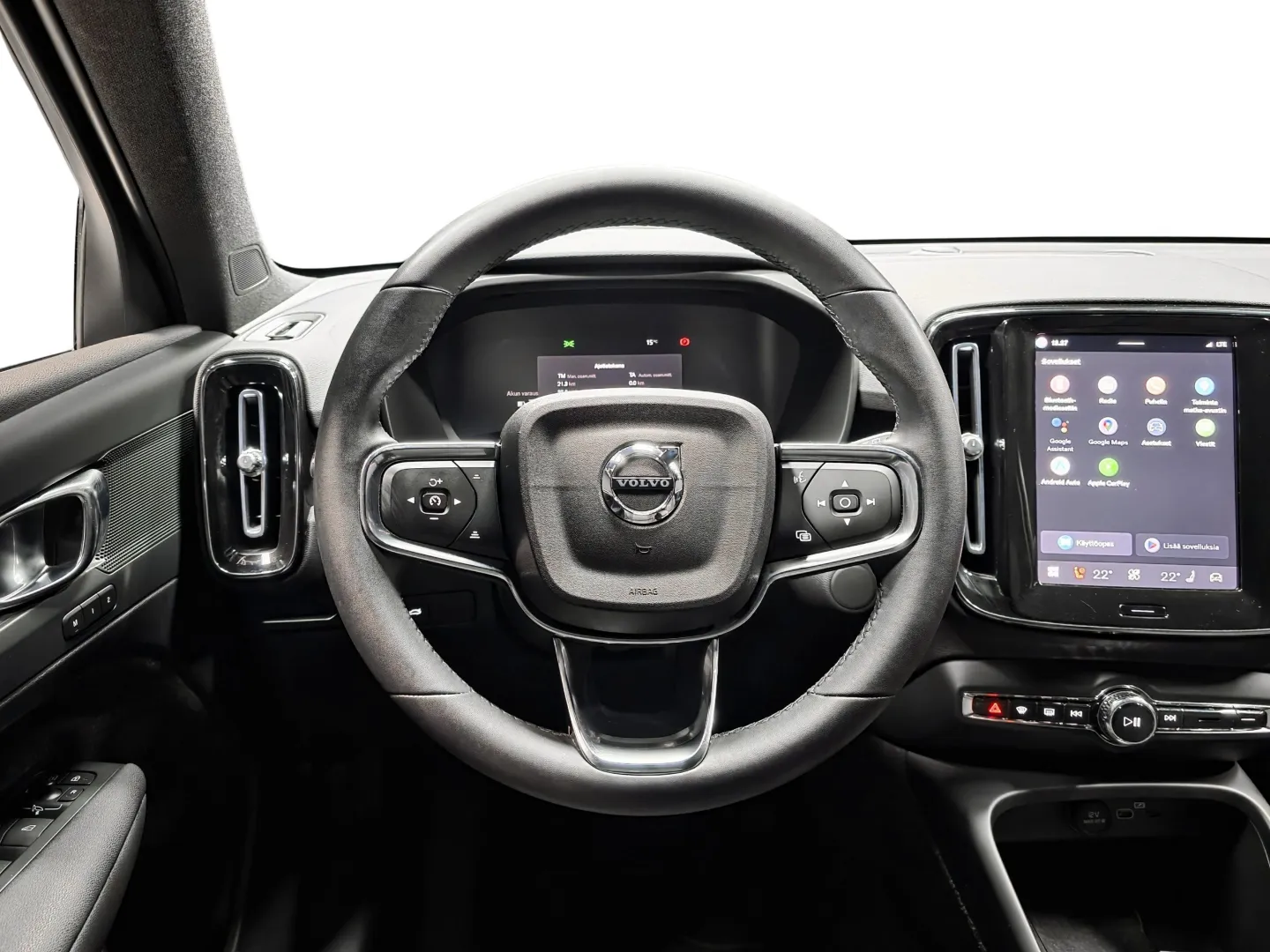 Autokuva 10 - ZOU-596