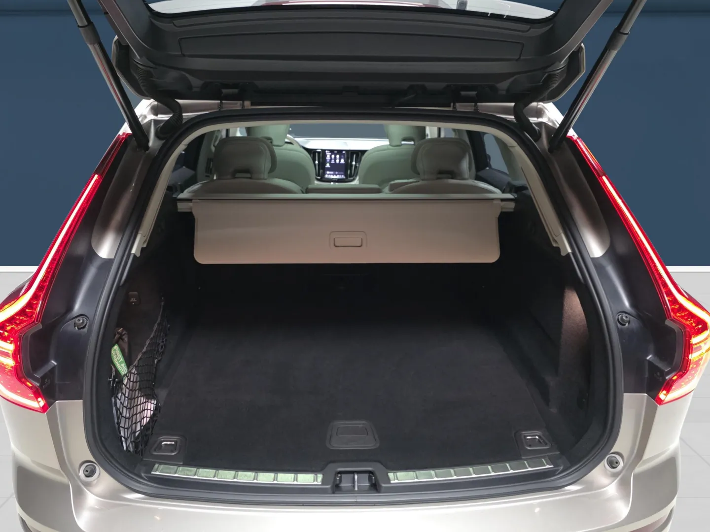 Autokuva 11 - ZOU-713