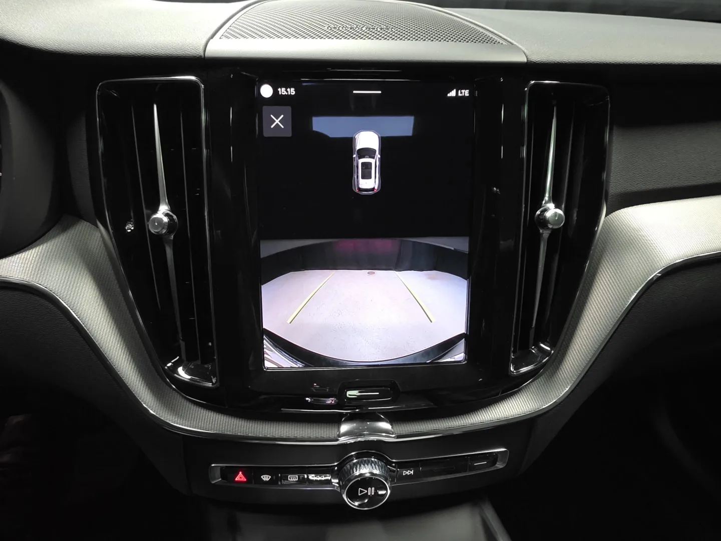 Autokuva 13 - ZOU-974