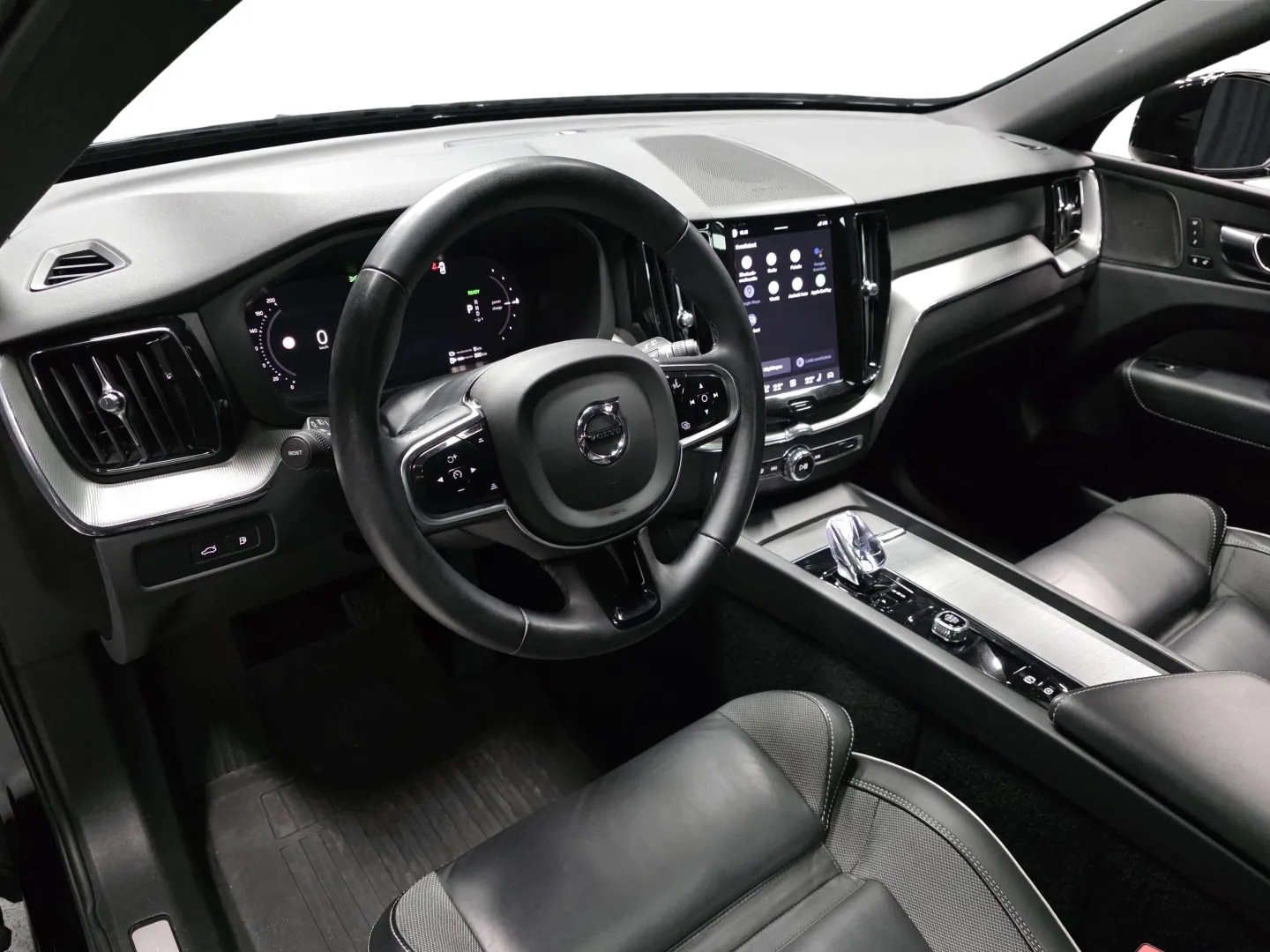 Autokuva 8 - ZOU-974