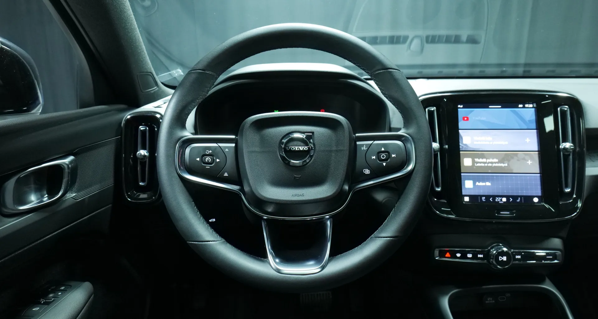 Autokuva 14 - ZOV-740