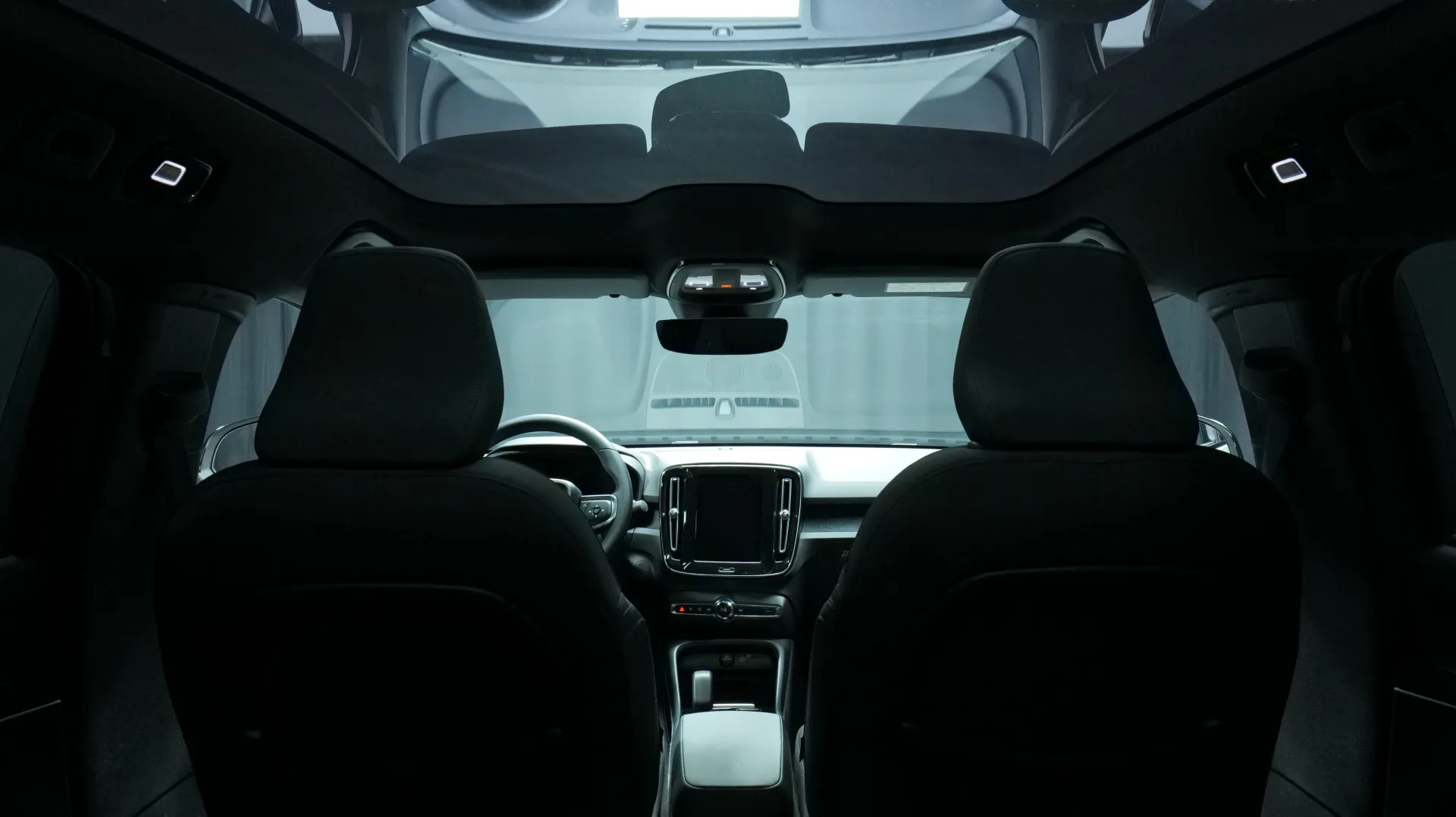 Autokuva 17 - ZOV-740