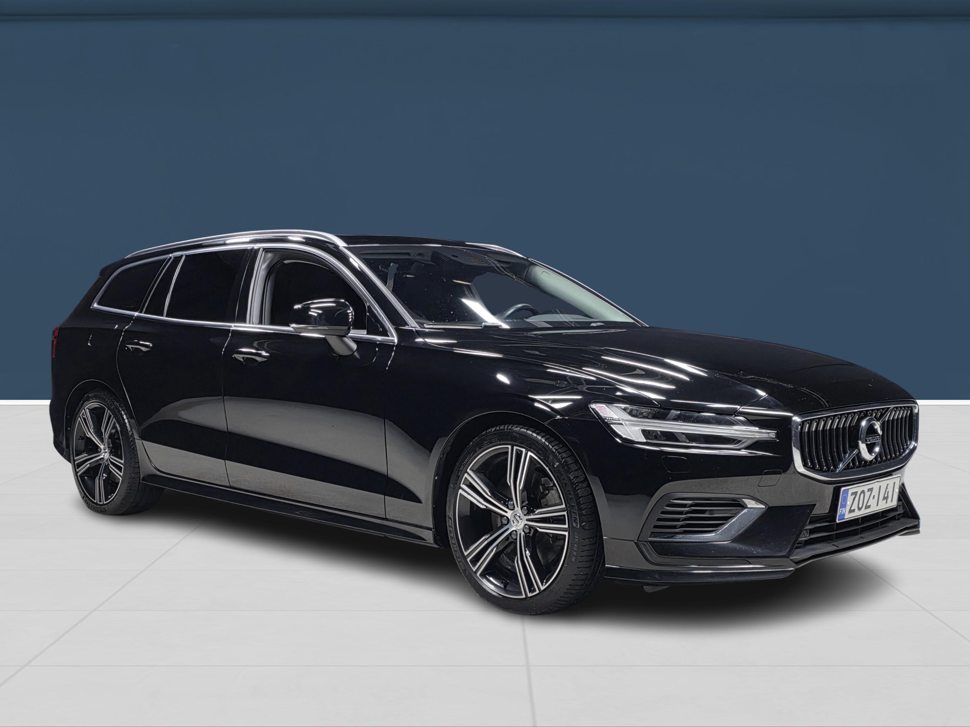 Volvo V60 2022, kuva 3/18