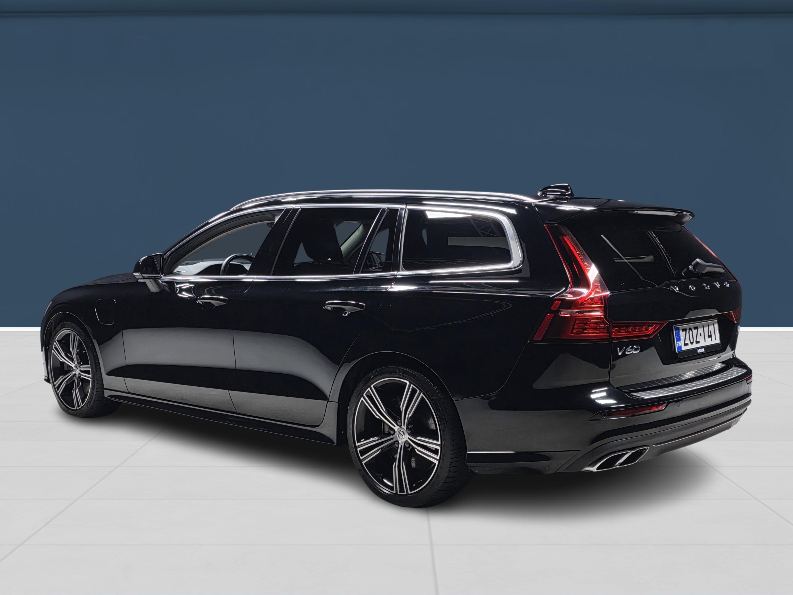 Volvo V60 2022, kuva 6/18