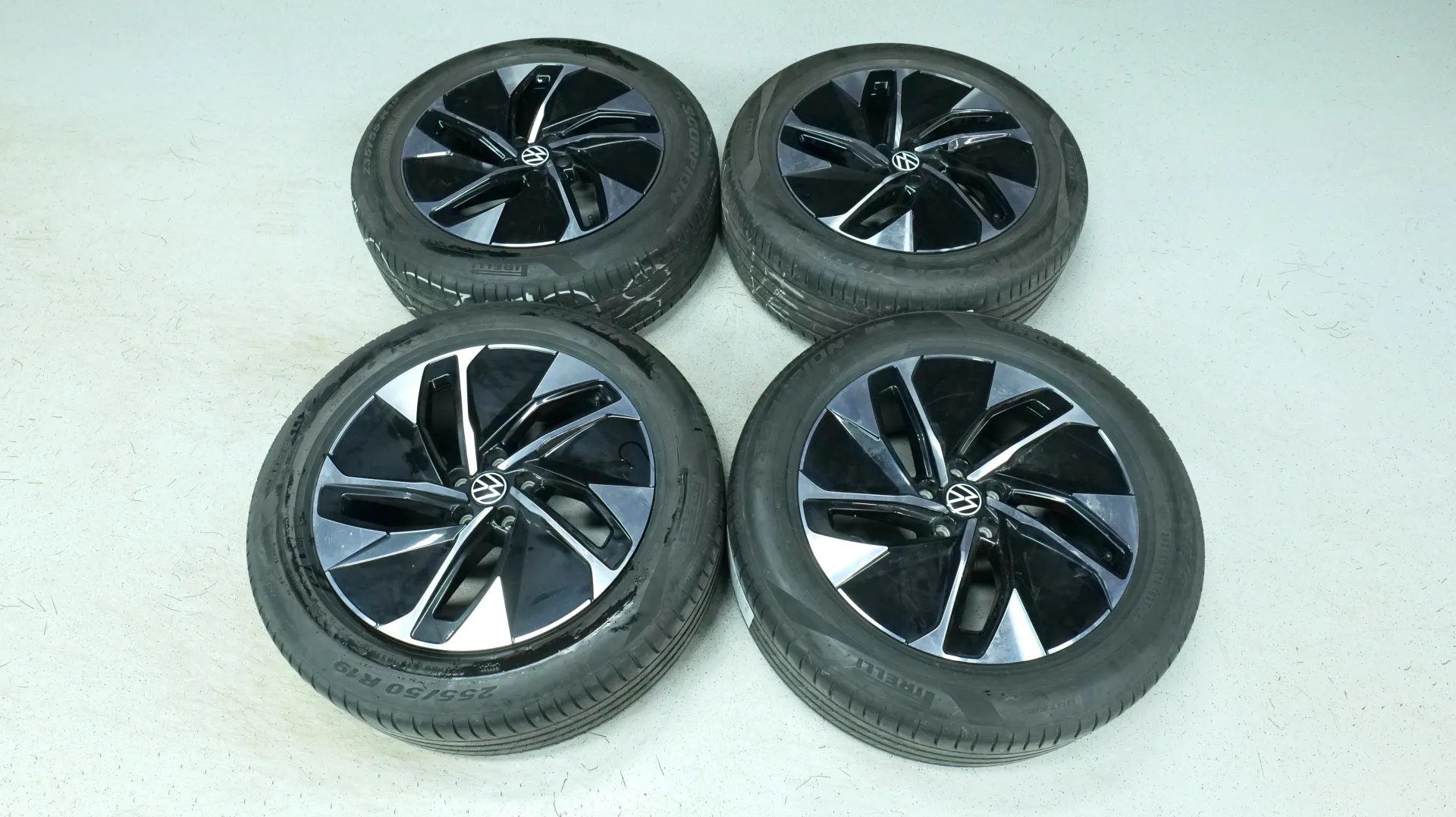 Autokuva 17 - ZOZ-728